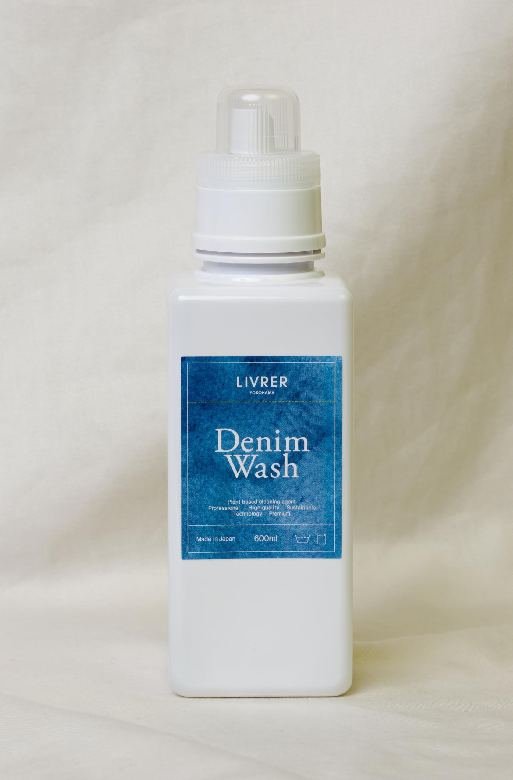 Amazon | LIVRER（リブレ）デニム専用洗剤 (無香料) 600mL 糊を配合 