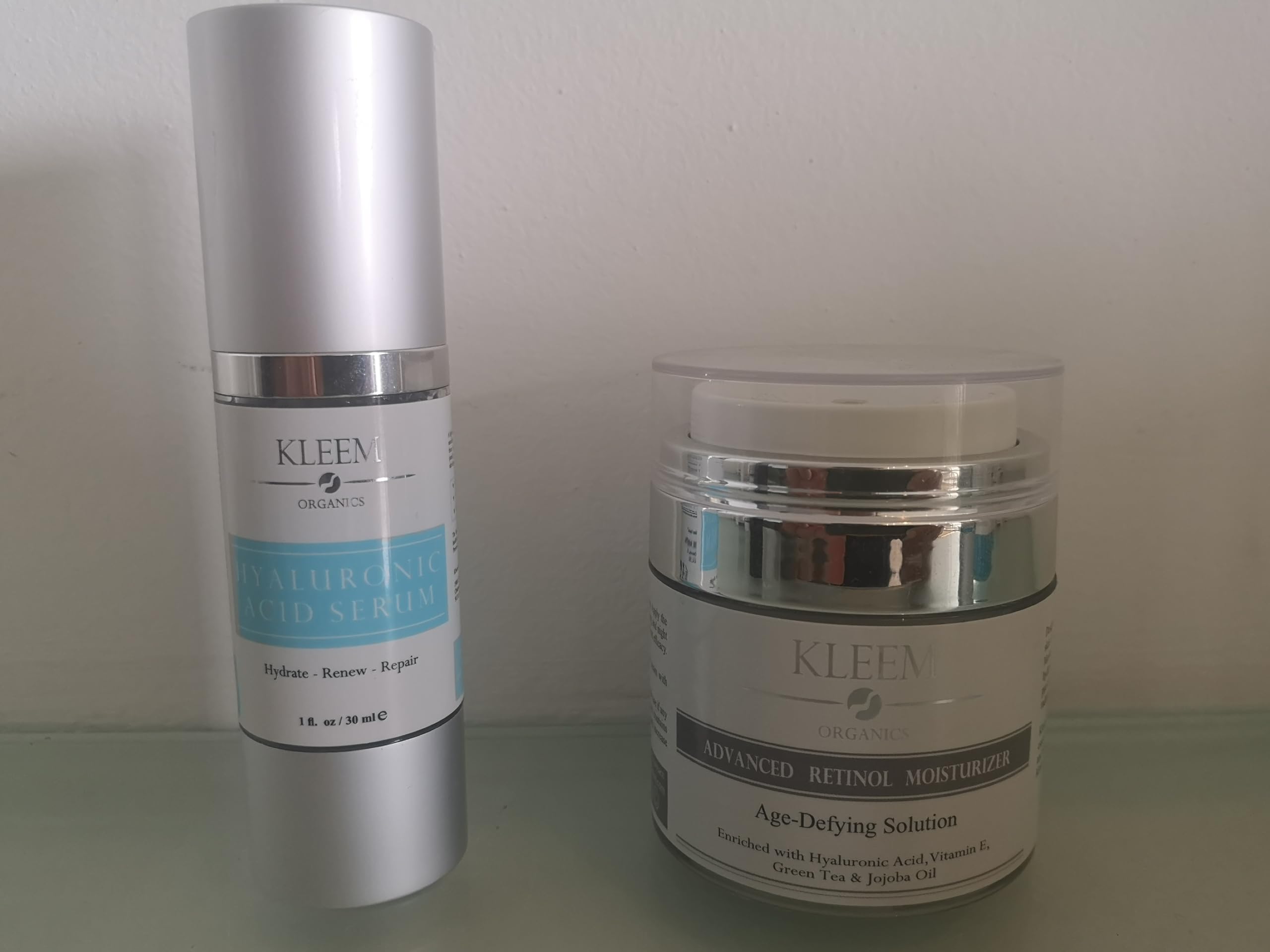 Kleem Organics Duo Idratazione Anti-Età – Crema al Retinolo & Siero all’Acido Ialuronico | Rassoda, Leviga & Idrata in Profondità | Riduce Rughe, Migliora la Texture & Rinnova la Luminosità