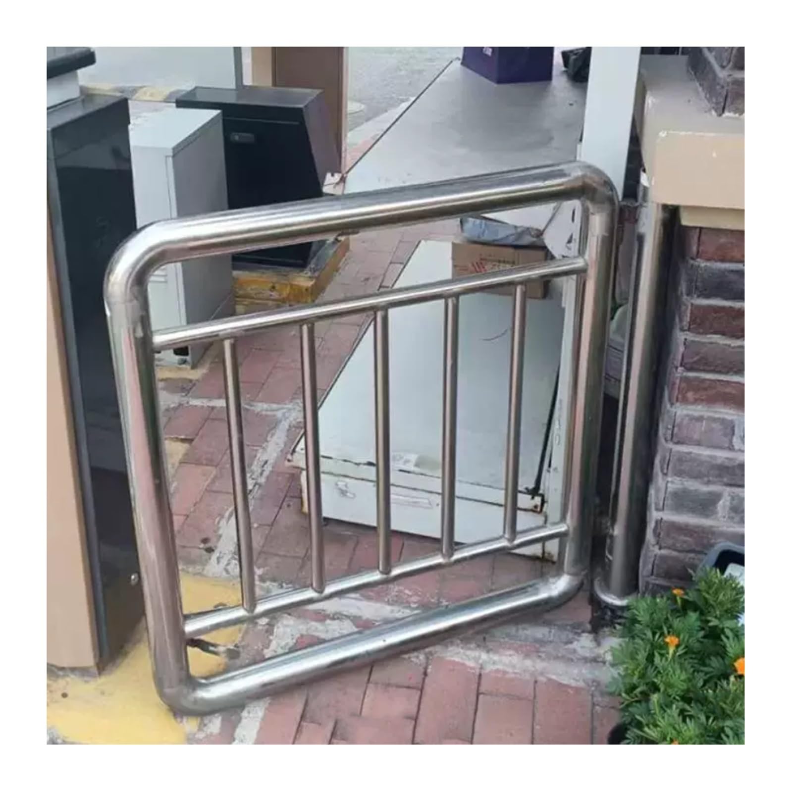 Puerta de valla de seguridad, barrera industrial para entrada al aire libre con poste, puerta peatonal oscilante de 180° para entrada comercial