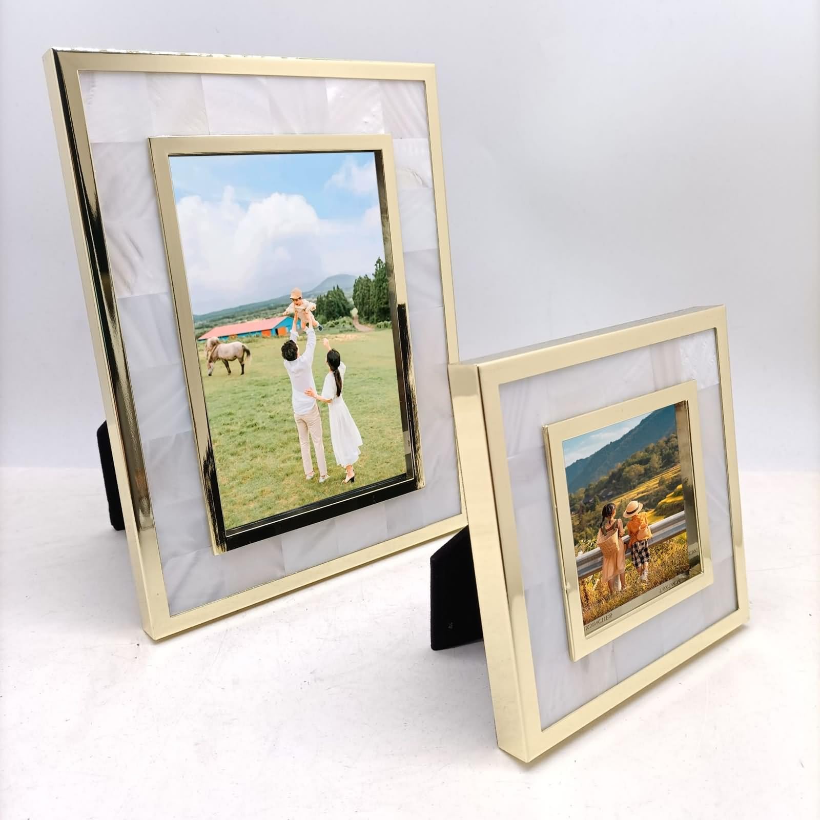 Cadre Photo Anniversaire, Cadre Photo Doré 13x18 Rectangulaire, Montage sur Table en Métal Et Coquillage à Verticalement ou Horizontalement