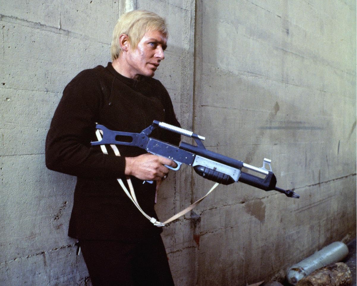 UFO (TV) Ed Bishop 10x8 Photo