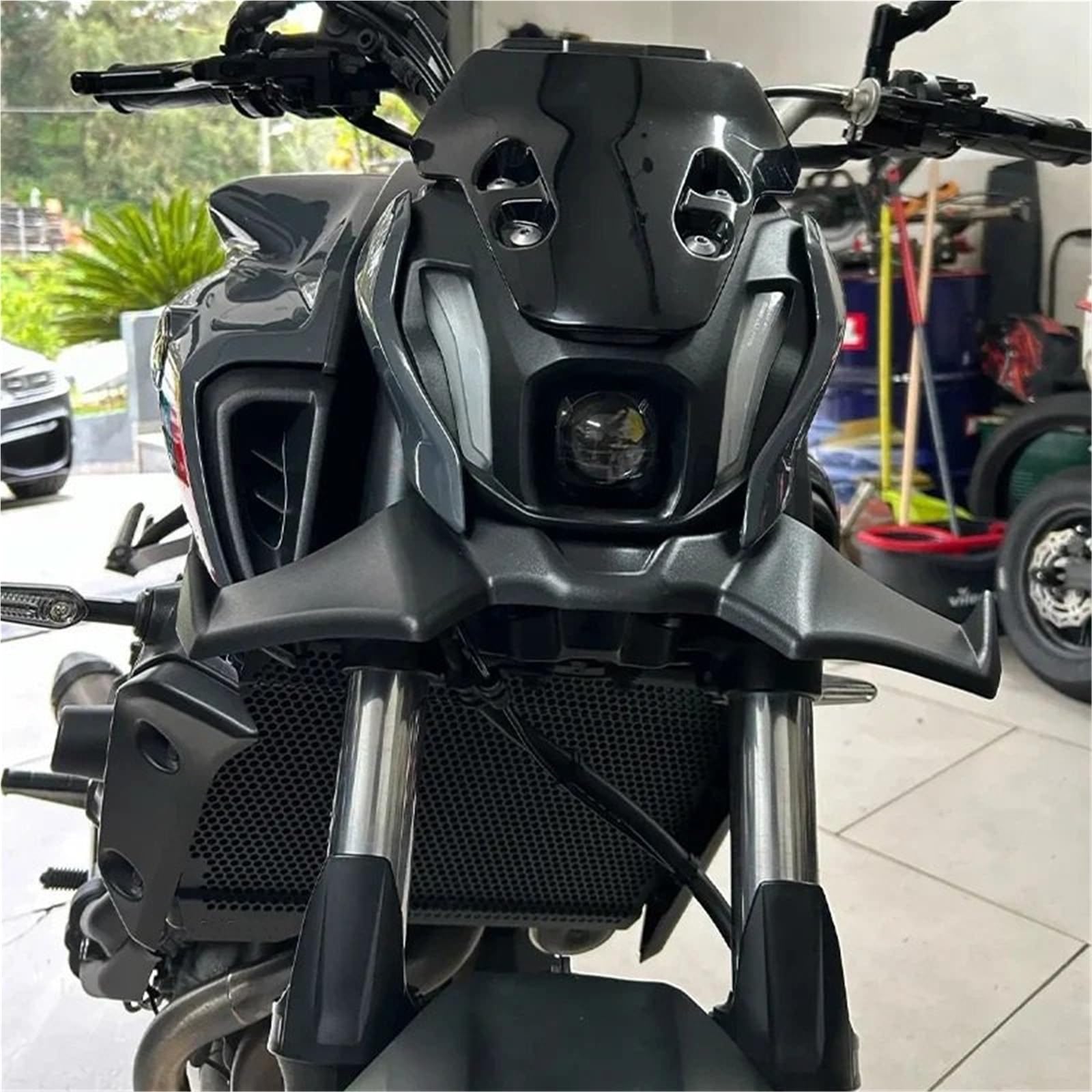 Front Bumper Splitter dachowy Pasuje do YAMAHA MT 07 2021 2022 2023 Naked Front Downforce Spoiler Winglet Aerodynamiczny zestaw skrzydeł