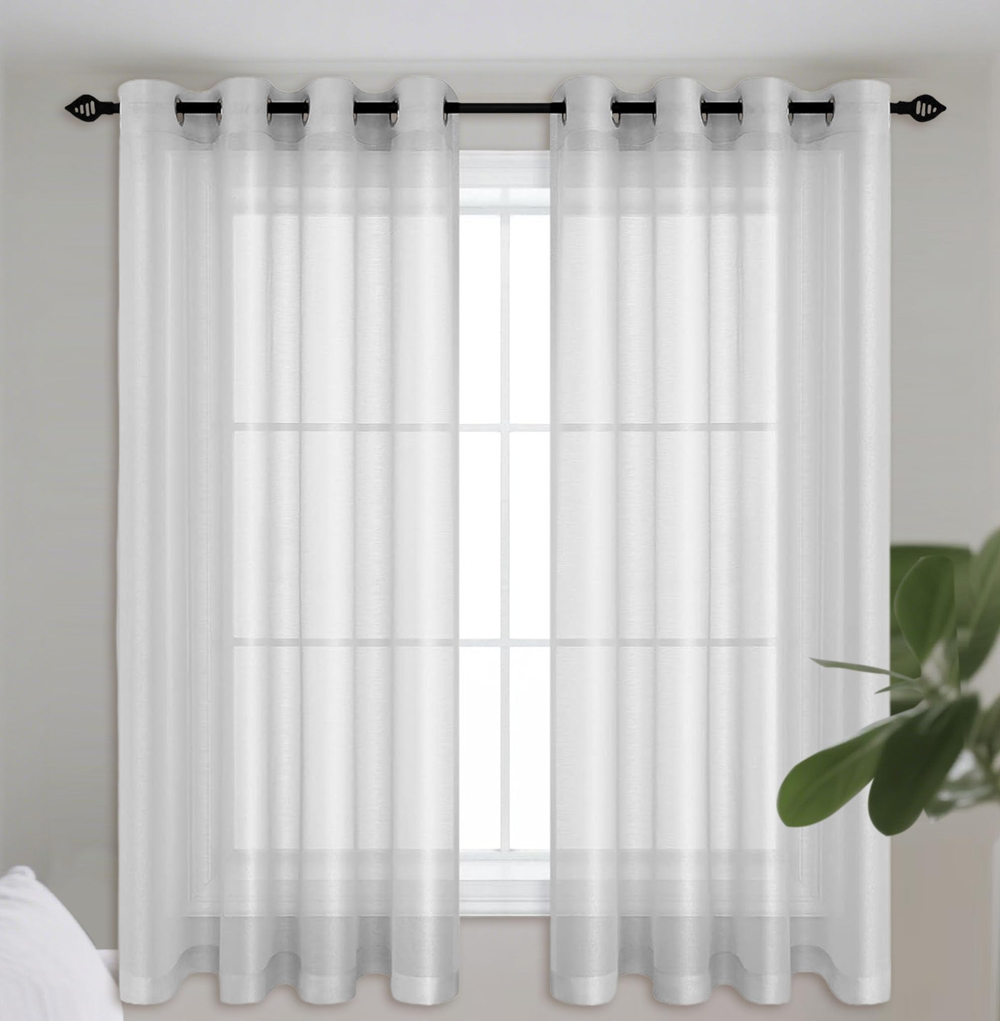 Rideau voilage oeillet 340 x 315 cm gris clair pour habiller salon et chambre