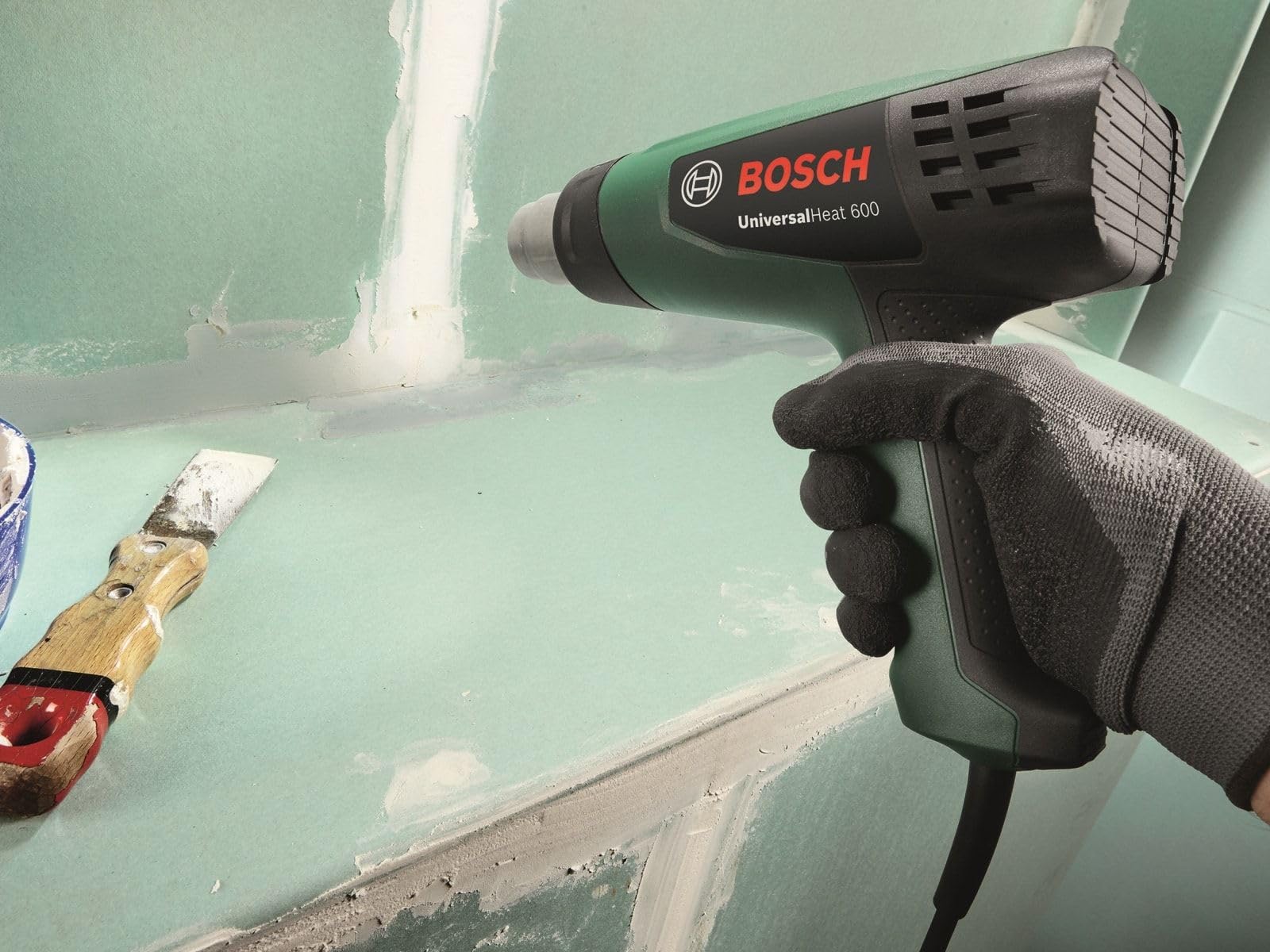 Bosch 06032A6102 Universal Heat 600 Défroisseur à air chaud avec accessoires 1800 W