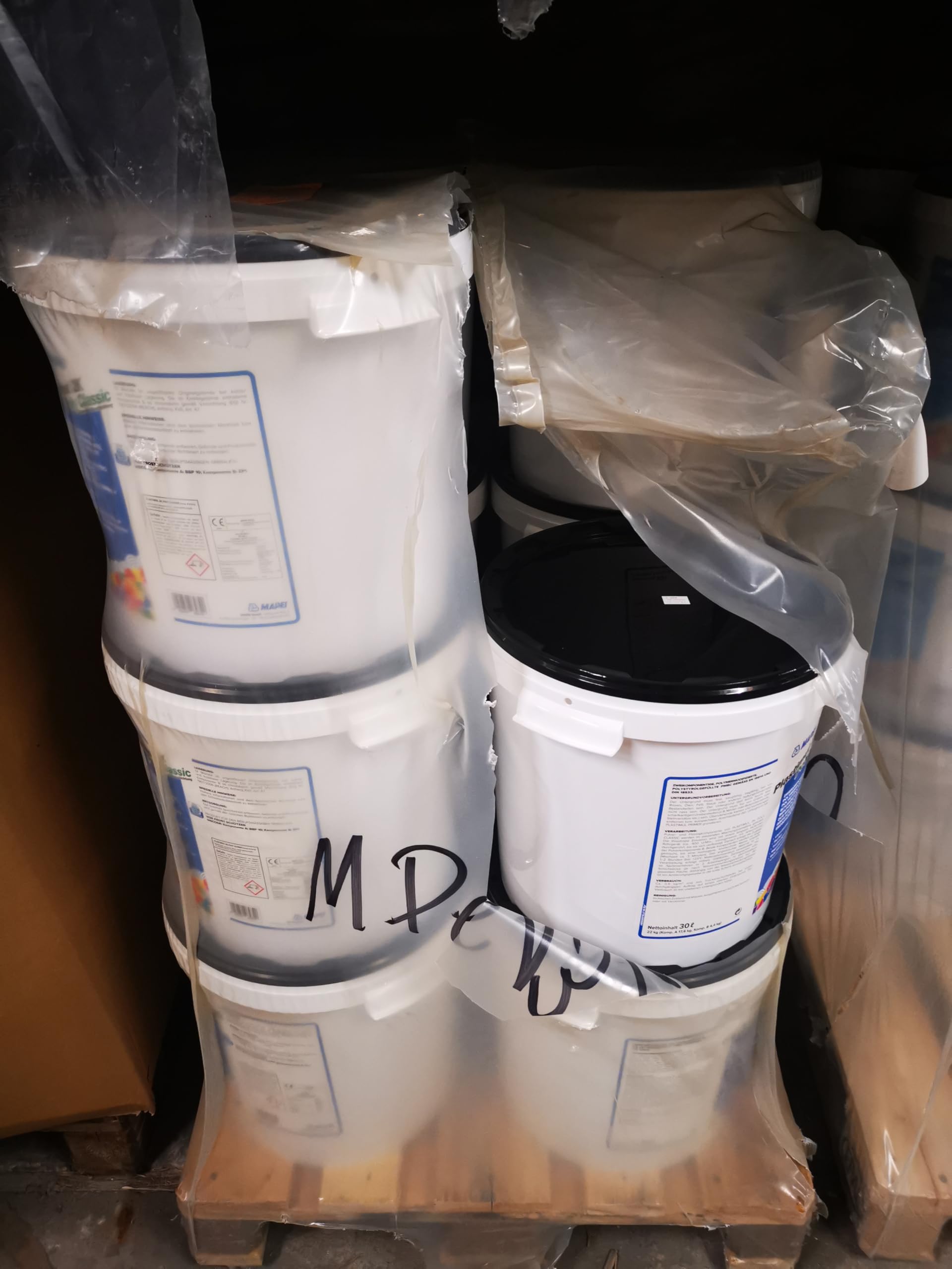 Mapei Plastimul 2k Poly Classic Bitumen Dickbeschichtung 30 l Eimer (=22 kg) - Zweikomponentig, spachtel- und spritzbar, lösemittelfrei, hochflexibl, rissüberbrückend
