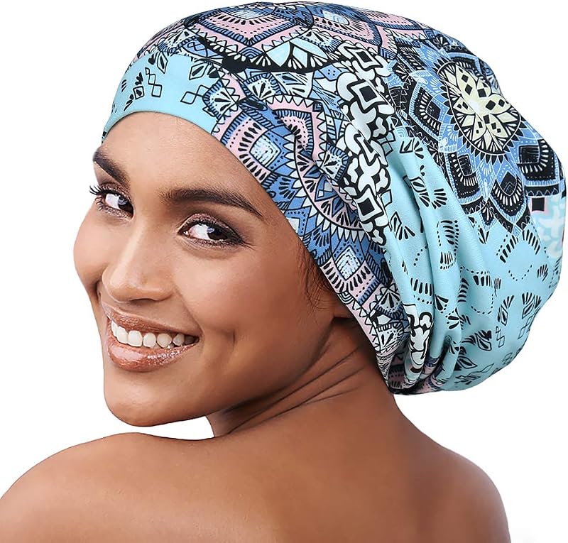 Alnorm Touca de banho tipo beanie listrada com forro acetinado