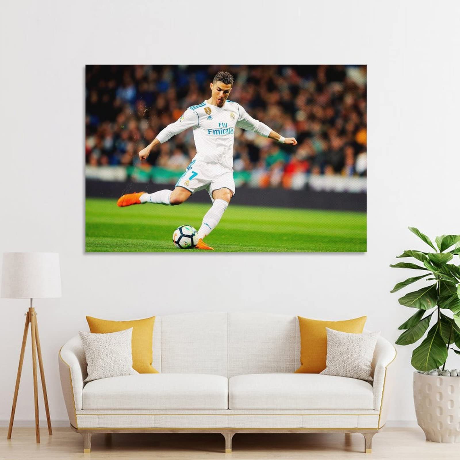 クリスティアーノ・ロナウド 本格的ポスター Amazon.co.jp: CR7 
