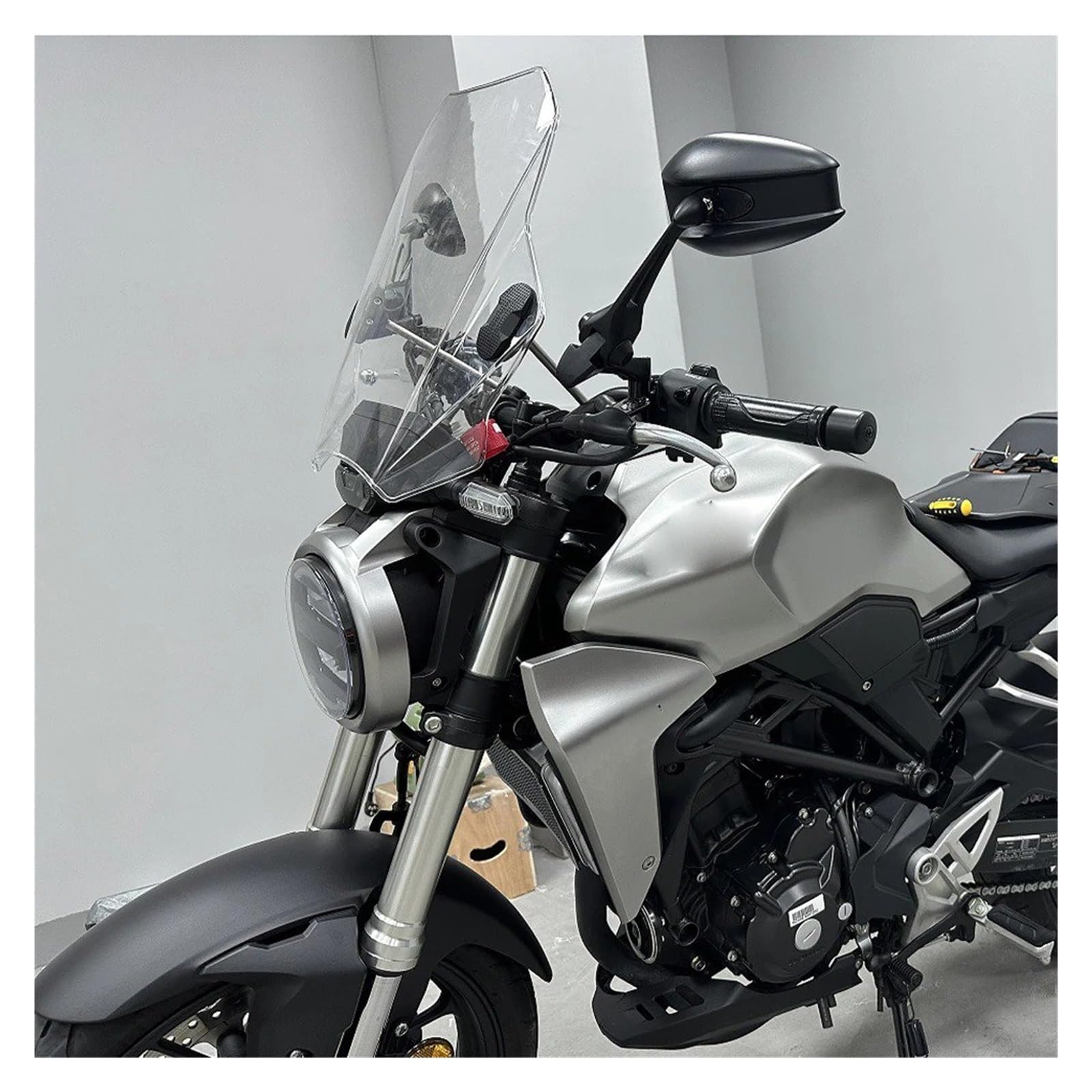 Parabrezza zanzariera Deflettore antivento Per BMW R1150R R1200R R 1150R R 1200R R 1150 RR 1200 R Parabrezza Universale Moto Parabrezza Schermo Con Lente Fumé Deflettore Parabrezza universale per moto
