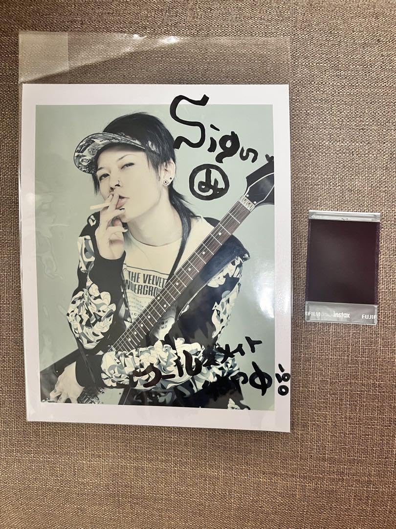 Amazon.co.jp: 雅 MIYAVI miyavi 直筆サイン メッセージ入りポラ 