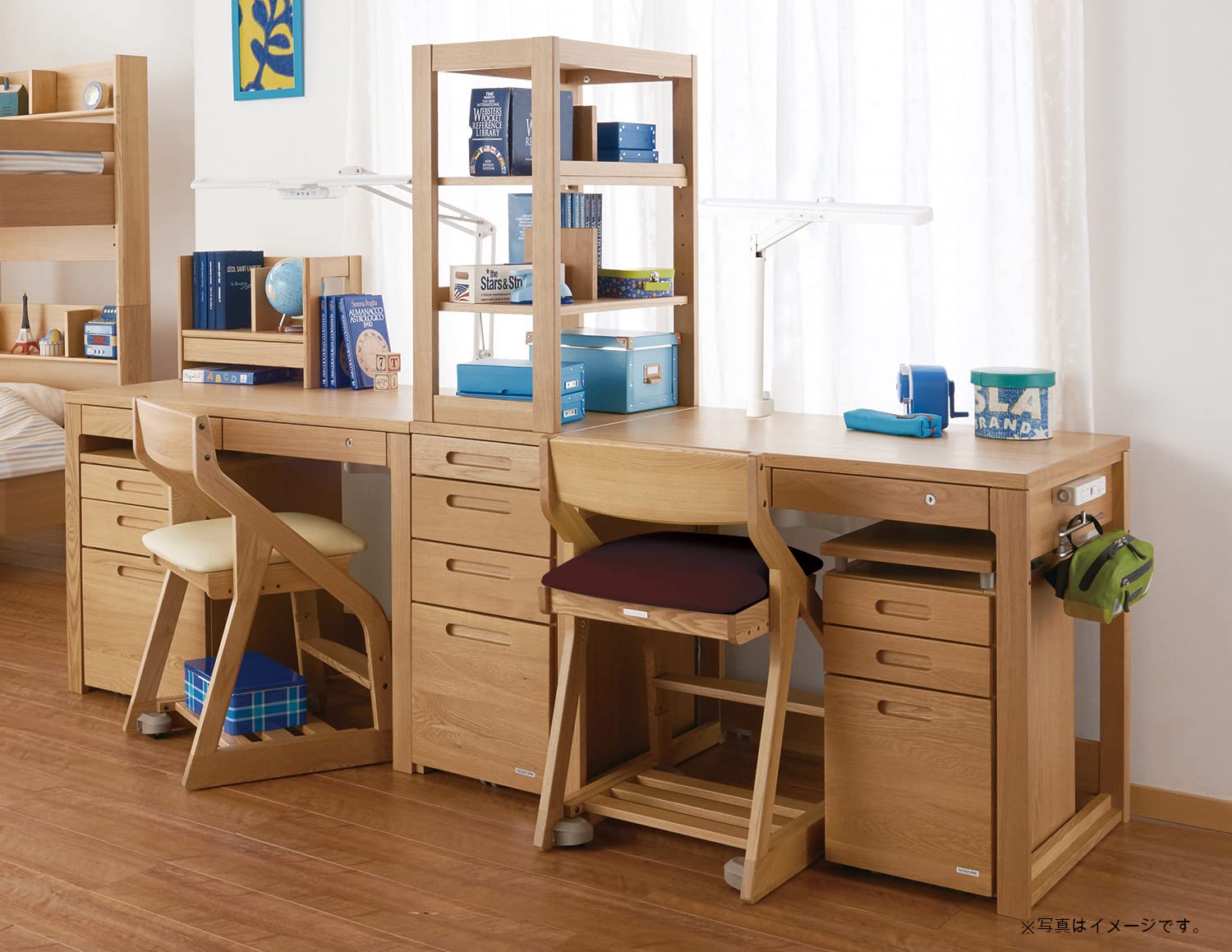 Amazon｜KOIZUMI コイズミ BEENO 本立て BDA-081NS ビーノ 本棚 ブック  