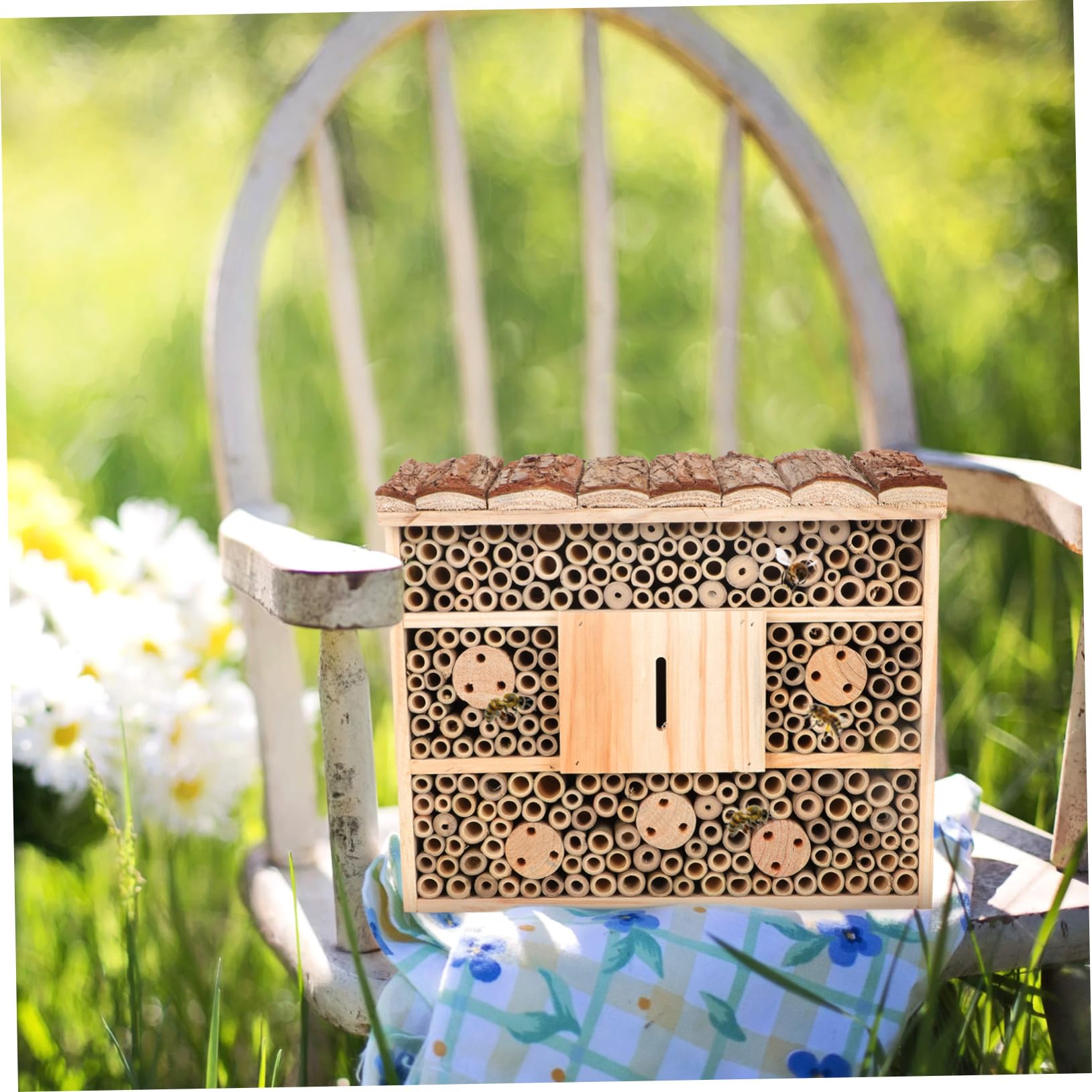 SUPVOX Casa per Insetti in Legno Stile Casetta Beige, Rifugio per Api e Ladybug, Mantiene L'ecologia del Giardino e Attira Insetti Benefici