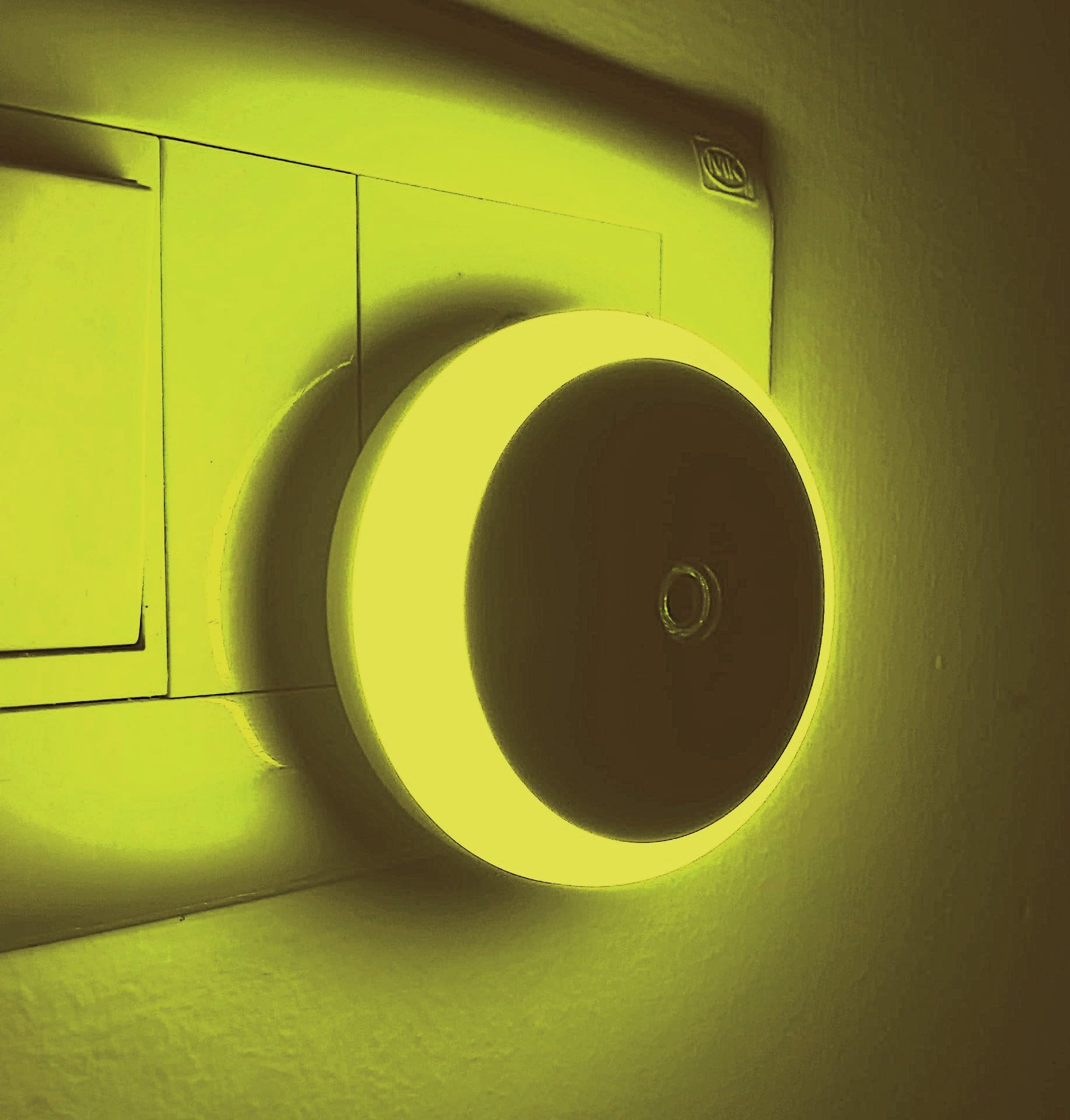 TARAMPRO LED Night Light - Automatic & Energy Saving -9