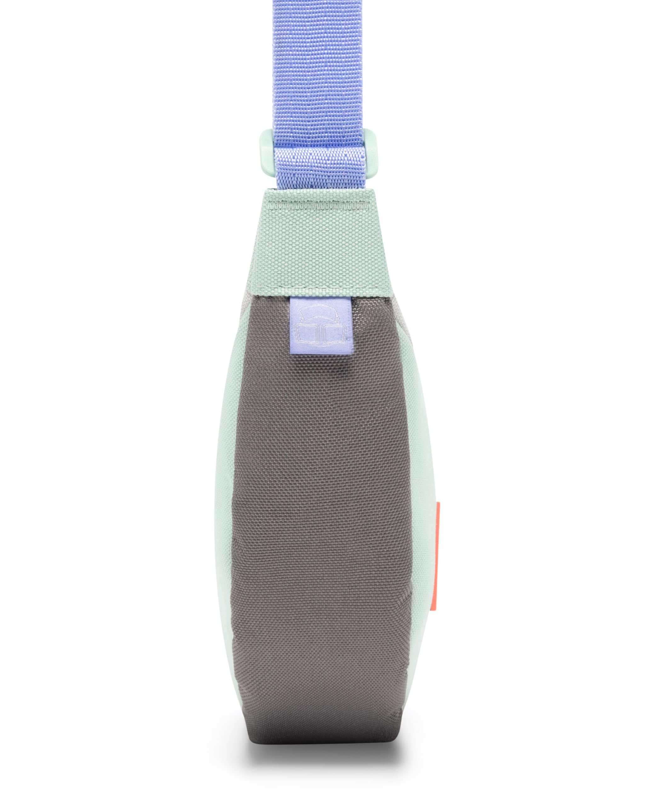 Johnny Urban Junior Pequeña Bolsa de Media Luna para Niñas y Niños - Mio - Mini Half Moon Bag - Bolsa Bandolera para Patio de Recreo, Jardín de Infancia - A partir de 3 años - Repelente al Agua