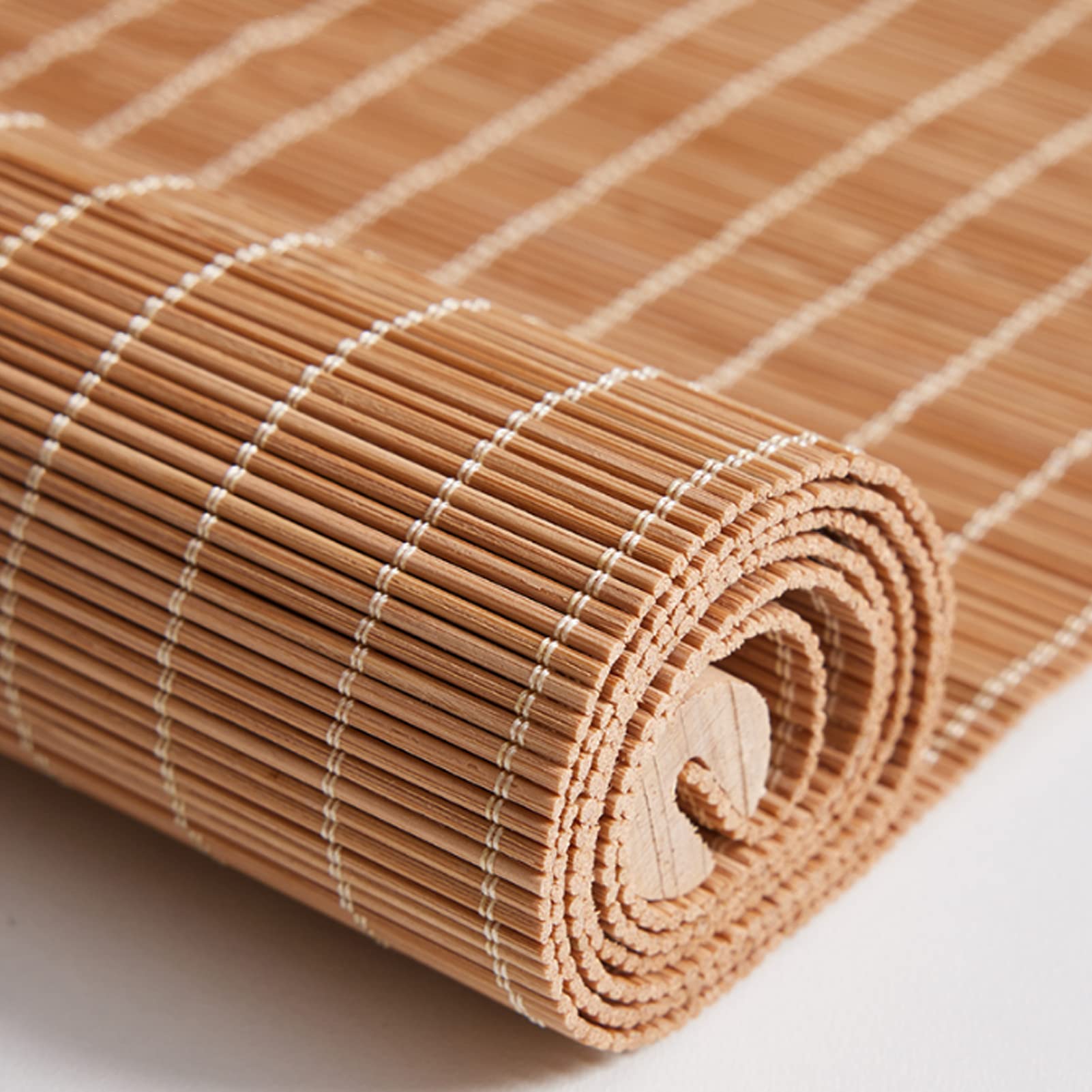RICOLUS Store Enrouleur Bambou Stores À Rouleaux Romains Store Occultant en Bambou Naturel Protection Solaire Intimité Écran Respirant écologique pour fenêtres et Portes (100x260cm)