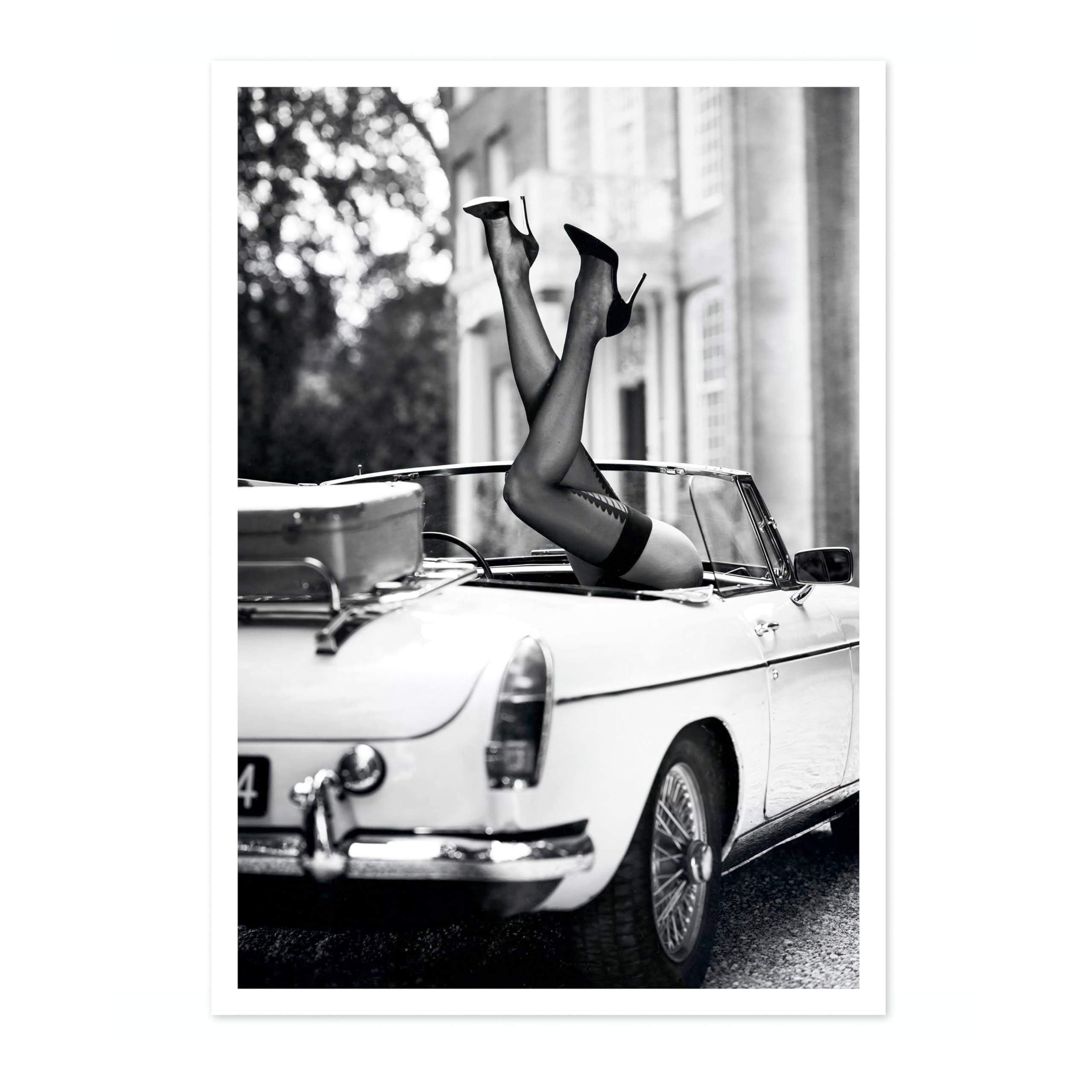 Head Over Heels Poster Black & White Vintage Photography Print Minimalist Modern Interior Decoration, Archival Matte, A5 (Print Only) - 21x14.8cm
