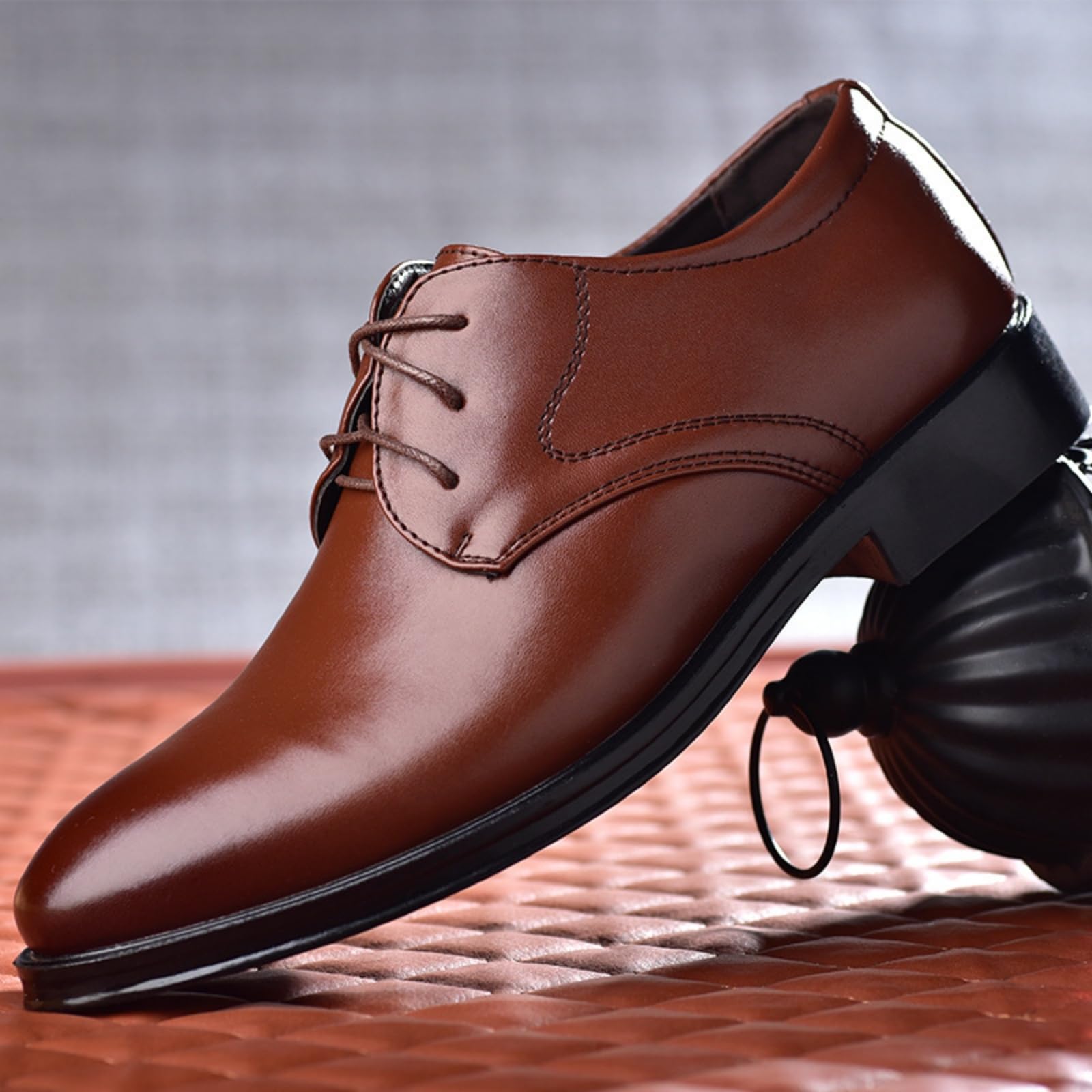 Hixingo Chaussures Habillées Oxford en Cuir pour Homme, Chaussures Ville Homme 38-49 EU Derby Masculin Basse Business en Cuir Confortable Antidérapantes pour Mariage, Officiel
