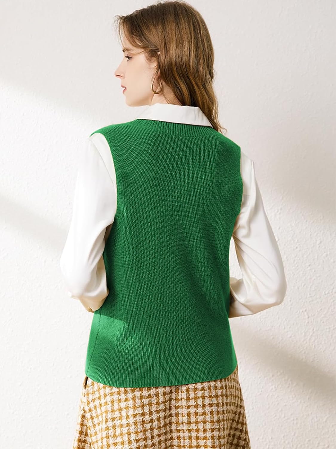 Wowcarbazole Women's Sweater Vest V Neck Pullover Knitwear Tank Top Trendy Sleeveless Sweater Fall 2025 - Image 3