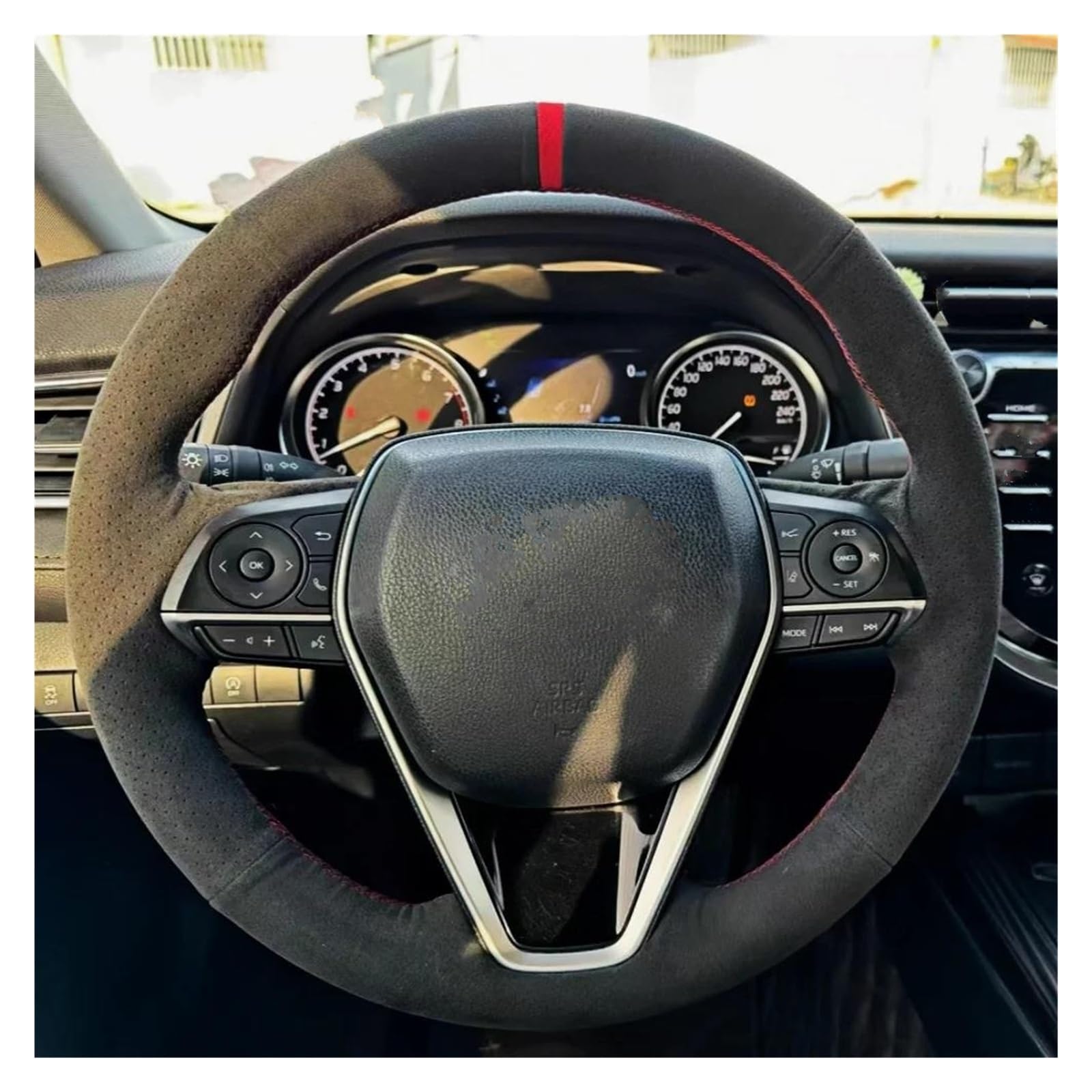 Pokrowiec na kierownicę samochodu na kierownicę samochodu szycie ręczne zamszowa skóra antypoślizgowa do Toyoty do Corolla dla RAV4 2019-2022 dla Camry 2018-2022 pokrowiec na koło niebieska nić (biała