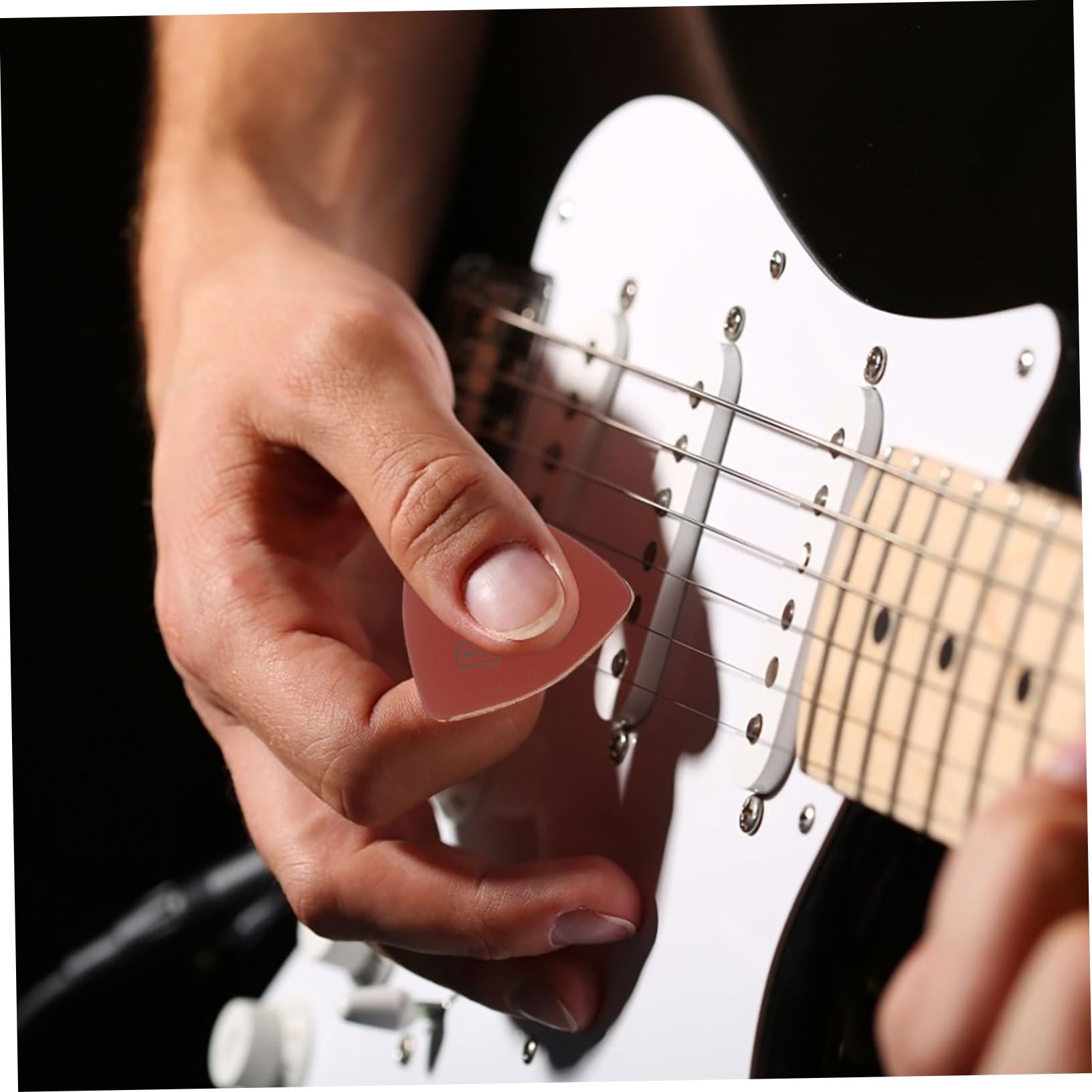 TOYANDONA 40pezzi Plettri Per Chitarra Accessori Per Chitarra Acustica e Elettrica Pratici e Resistenti Per Performance e Pratica