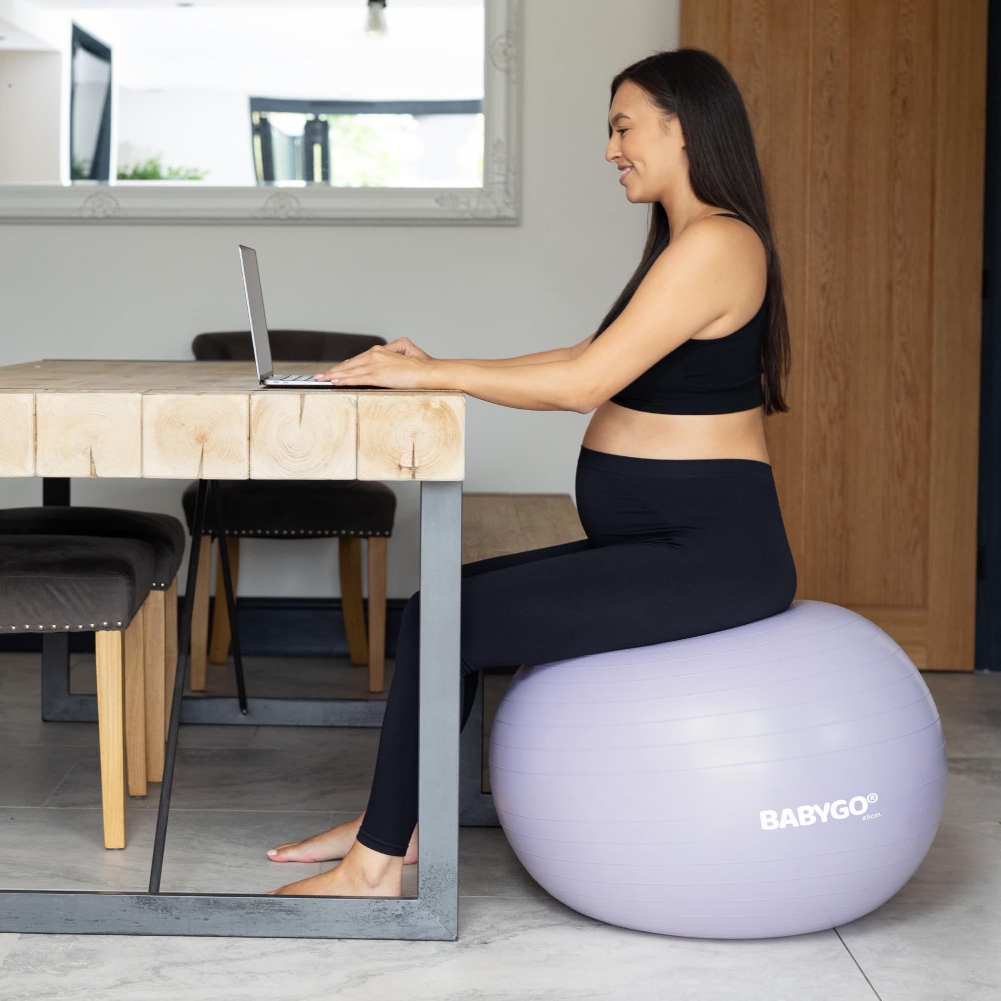 BABYGO Geburtsball – Schwangerschafts-, Yoga-Arbeits- und Übungsball und Buch-Set, Trimester-Targeting, Mutterschaftsphysio, Geburts- und Genesungsplan enthalten, Anti-Burst, umweltfreundlich