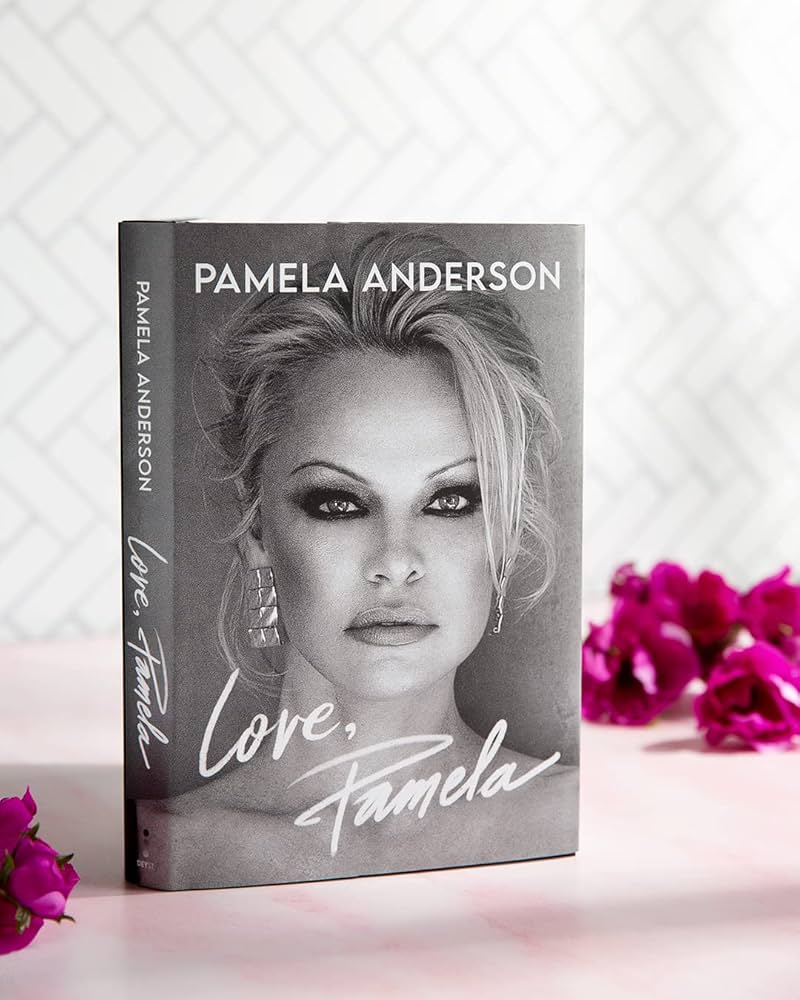 Amazon.com: Love, Pamela: A Memoir: 9780063226562: Anderson