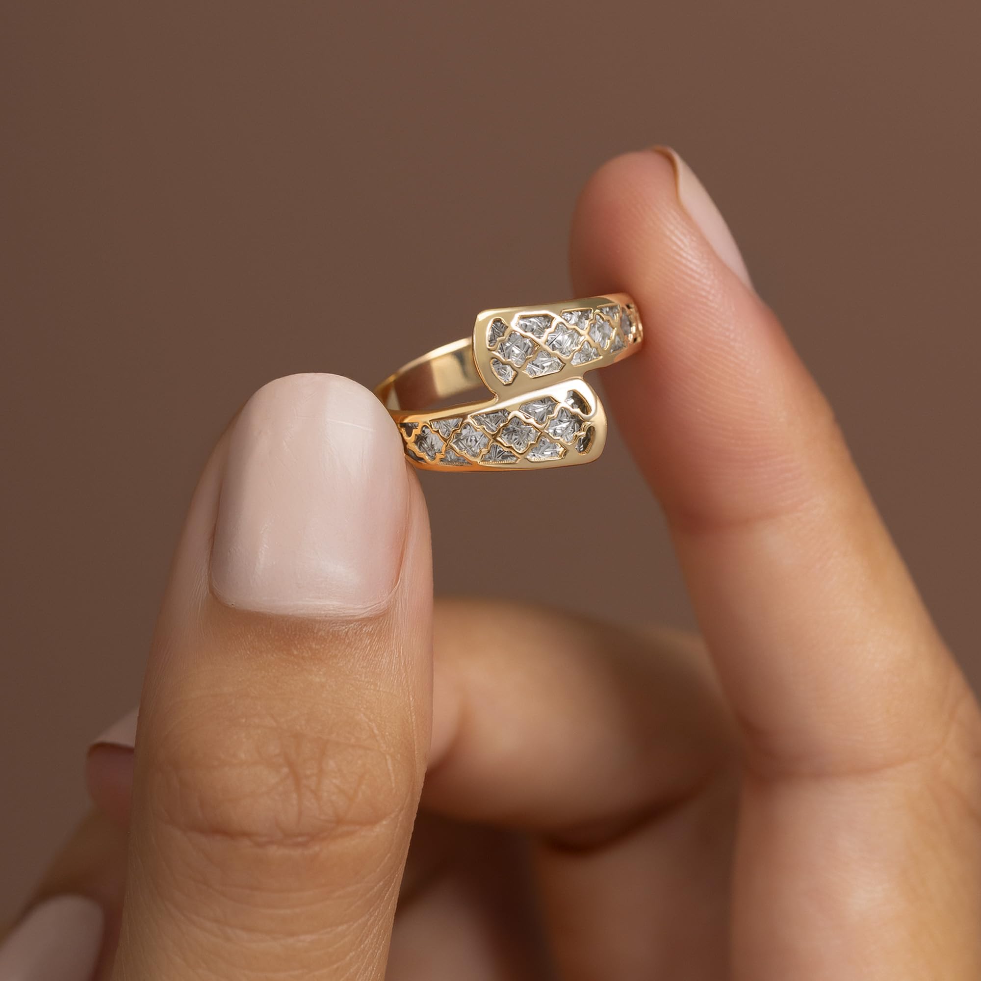Amberta Anello Serpente in Oro Italiano 9 o 14 Carati per Donna | Anello Oro Donna Giallo e Bianco Massiccio Fatto a Mano | Gioiello Regalo Elegante Made in Italy