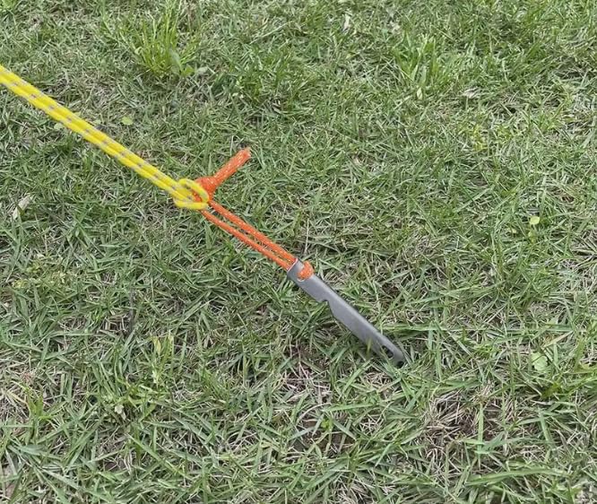 Titanium Tent Stakes, Ultralight Camping Pegs for Backpacking Hiking miniatura 6