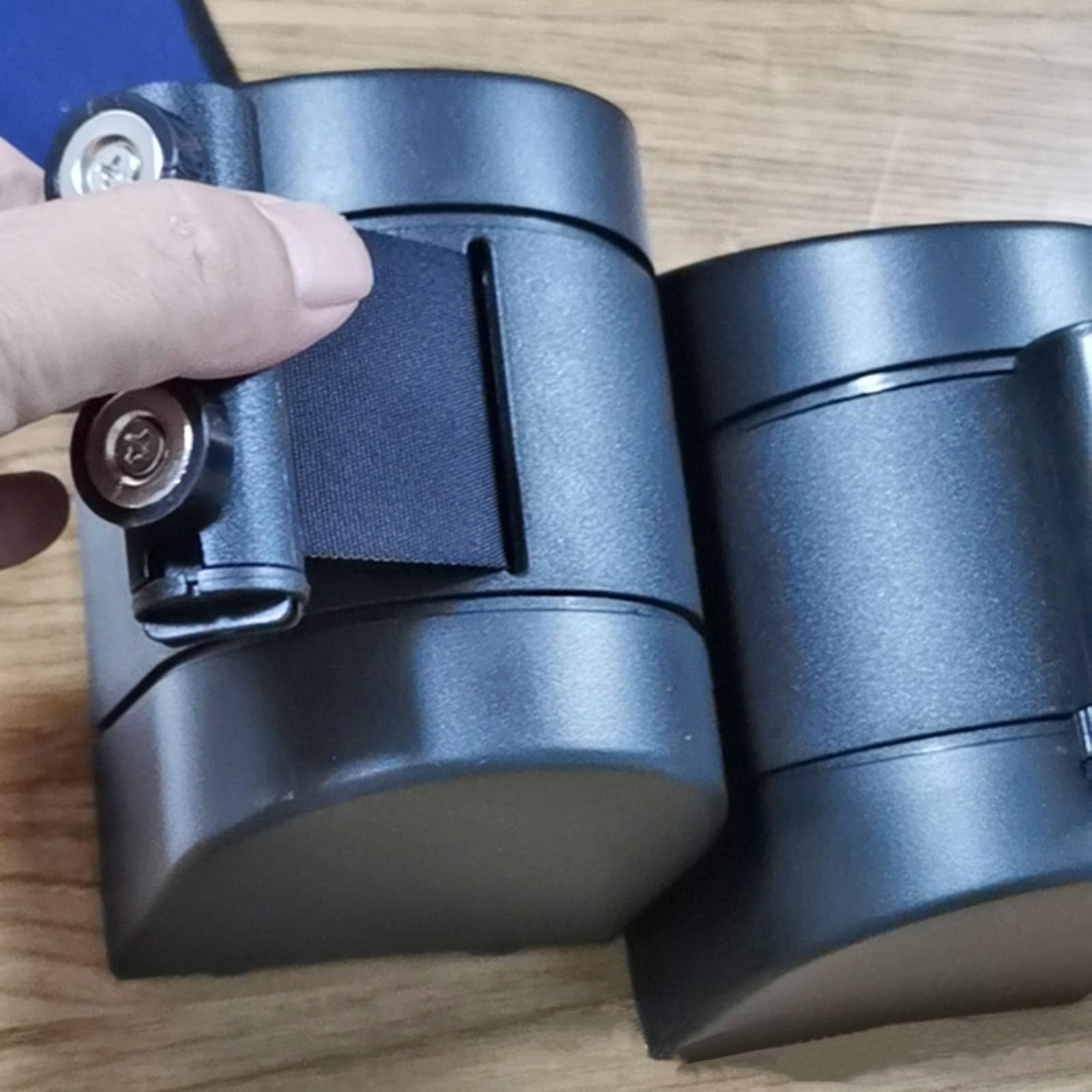 Einziehbare Gurtabsperrung Zur Wandmontage – 3 M Rot-weiß, Mit Magnet, Aus Edelstahl