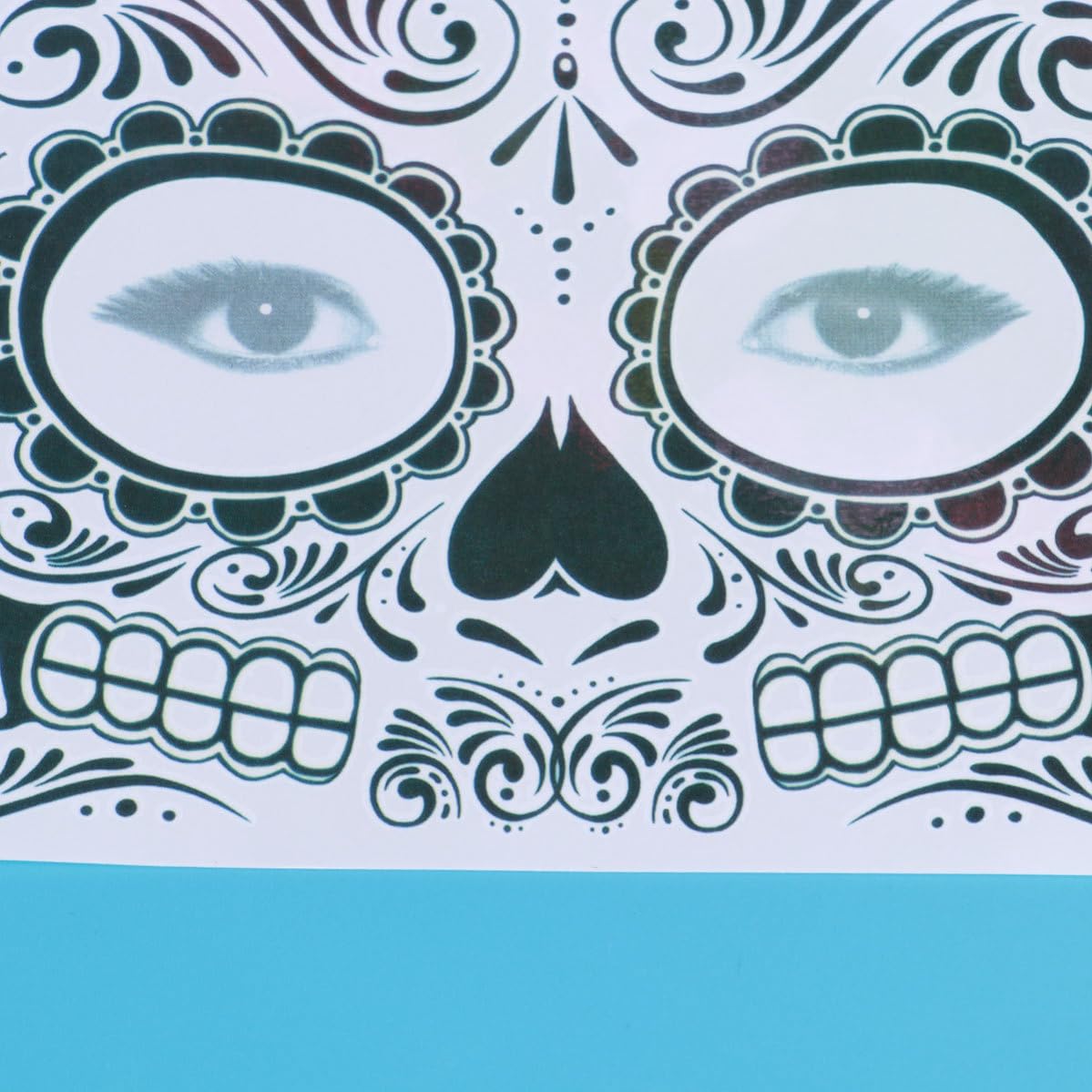 2 Pezzi Tatuaggi Temporanei Impermeabili per Halloween Tatuaggio Faccia Scheletro Nero in Carta Sicuro per Feste e Party Design T-007