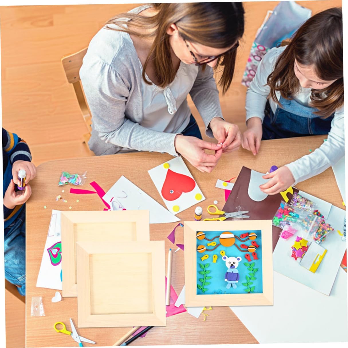 Cabilock 5pcs 12x12cm Wooden Painting Frames for DIY Clay Art Projects, Pine Wood Blank Photo Frames for Boy Girl Artwork Display and Craft Decoration