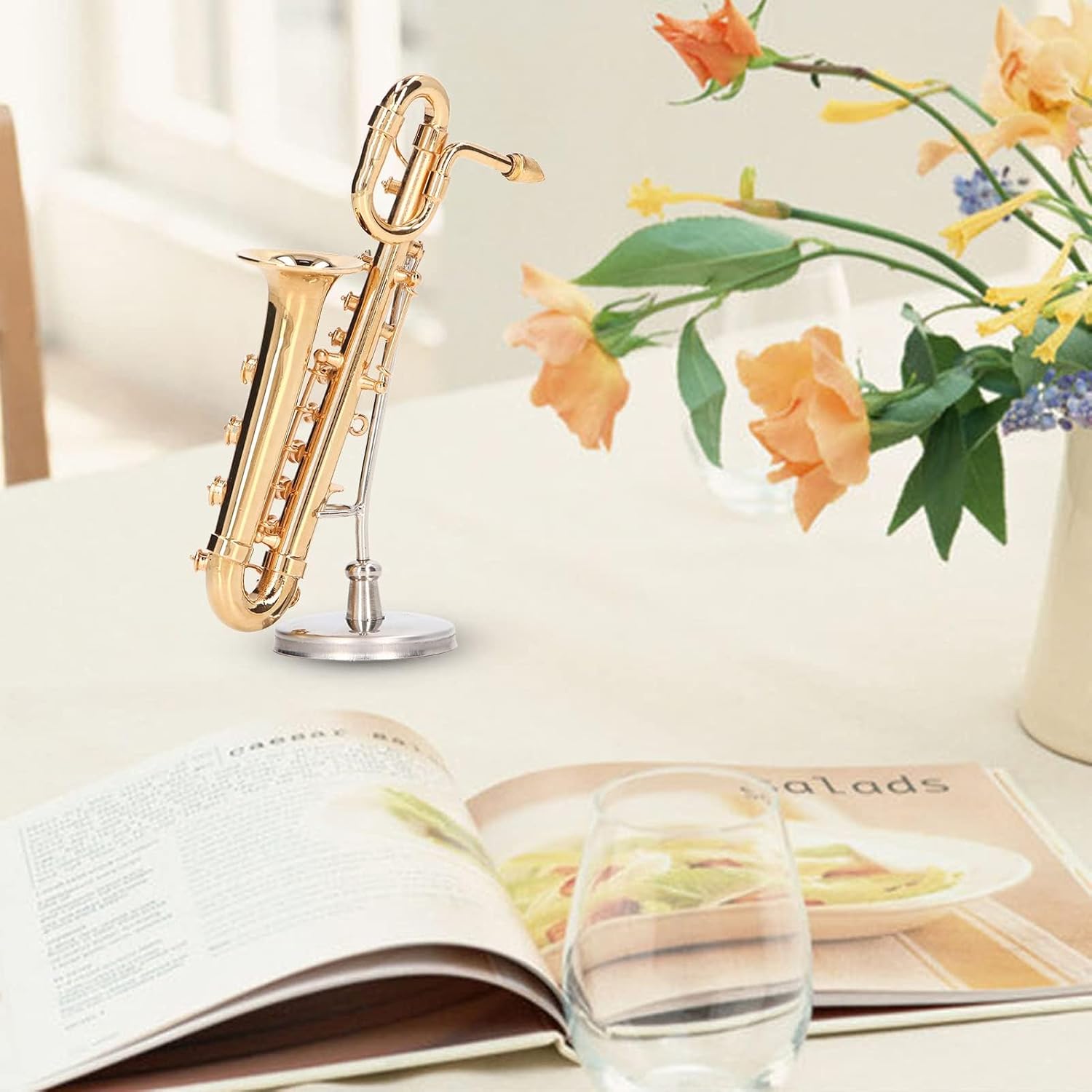 Agatige Miniature Saxophone, Brass Mini Saxophone Model Miniature Musical Instrument for Dollhouse Home Decoration