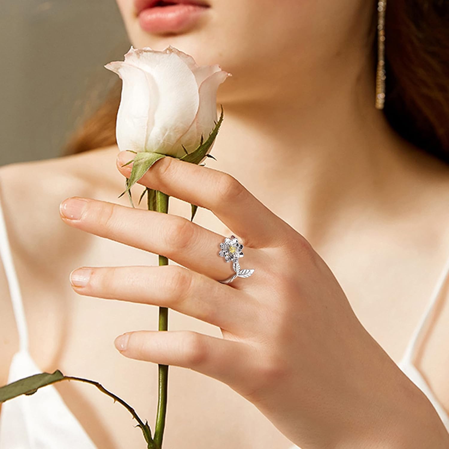 Bague Pierre De Lune Argent 925 Réglable Pour Femme – Design Triangle Celtique Avec Zircon, Formes Ovale, Ronde Ou Cœur – Bijou Romantique Avec Éclat Iridescent & Boîte Cadeau