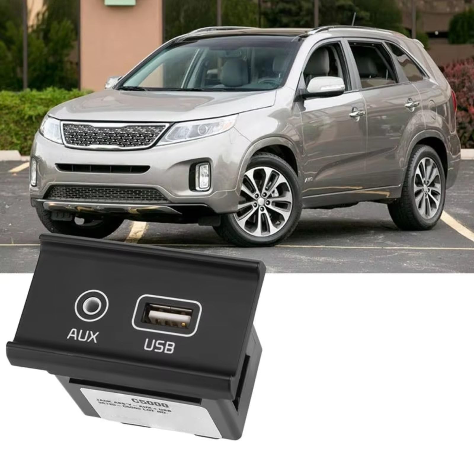 Compatibile Con Kia Per Sorento UM 2.2T 2WD 2.4L 2WD Sport 5 Seats 2014 2015 Auto AUX USB Reader Assy Parti Di Ricambio 96120C5000 USB AUX Presa adattatore