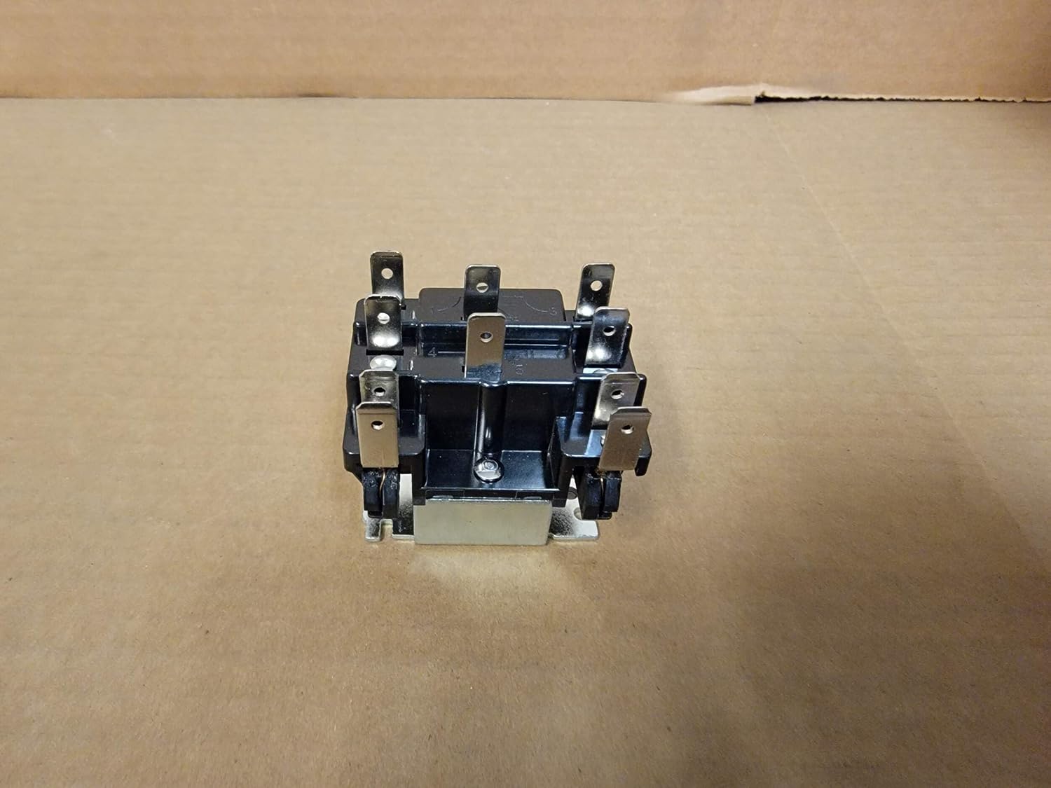 Packard Pr340 Switching Relay Dpdt- 24 Coil Voltage