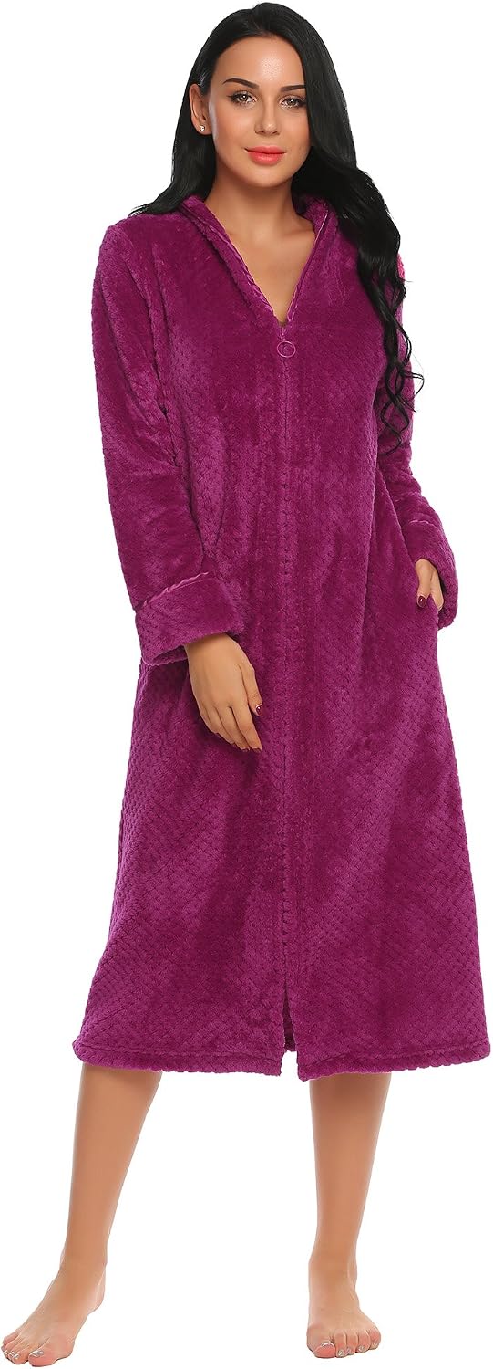 Ekouaer Women Fleece Robe，Women Long Bathrobe Plush Shawl Collar Sleepwear Full Length Nightwear with Pockets