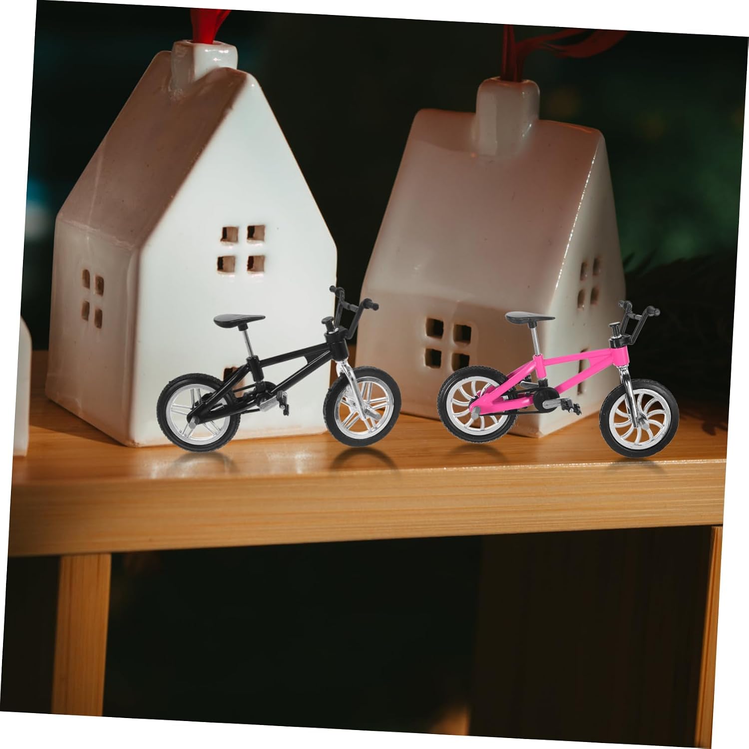 4Pcs Mini Finger Mountain Bike Model Miniature Bikes for Racing Display Realistic Design for Collectors