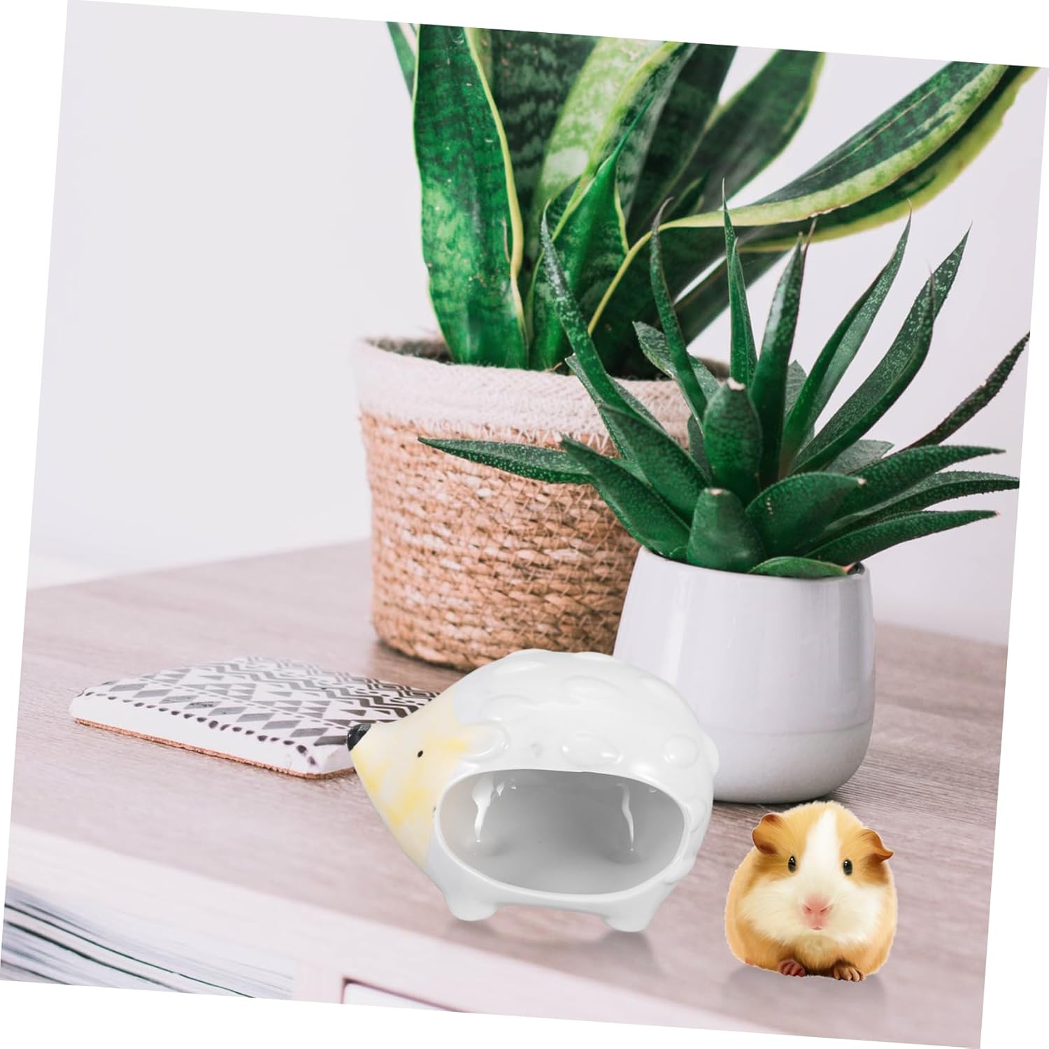 Ceramic Cooling Nest for Pets Durable Hamster Bed Guinea Pig Hut Hedgehog House Easy to Clean Comfortable Ceramic Design for Summer