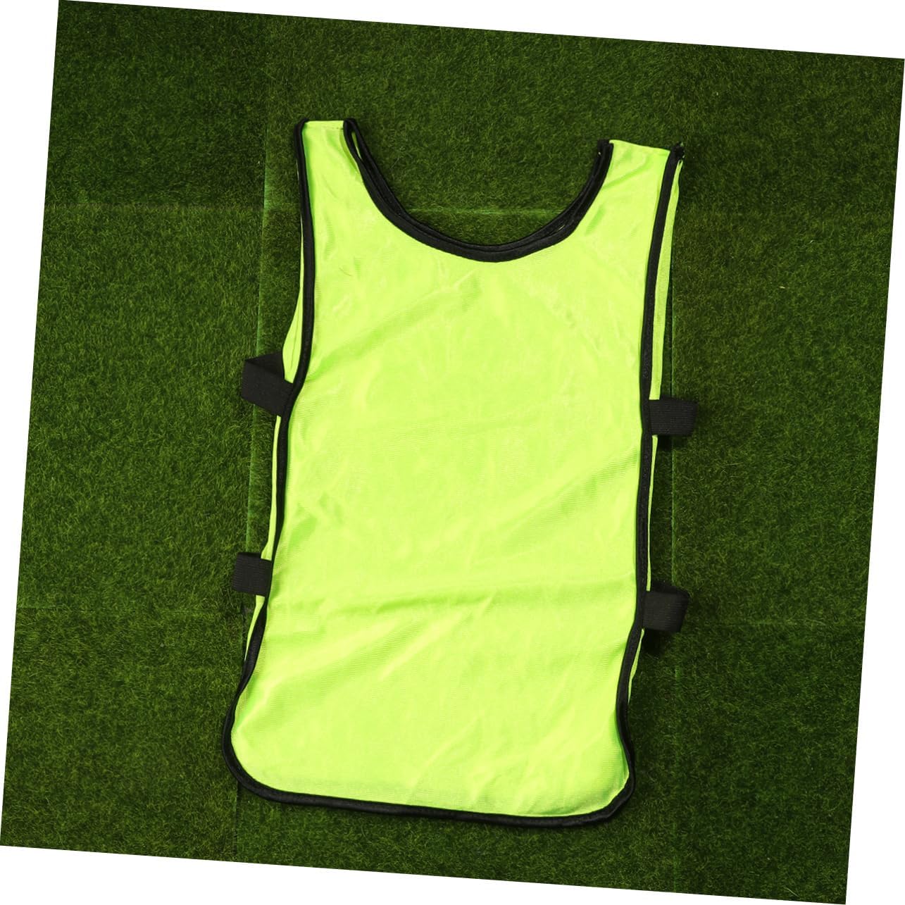 6 Pack Youth Practice Vests Breathable Polyester for Team Training | Light Green Mesh Bibs, Easy Wear Design, for Basketball Football Scrimmage Drills