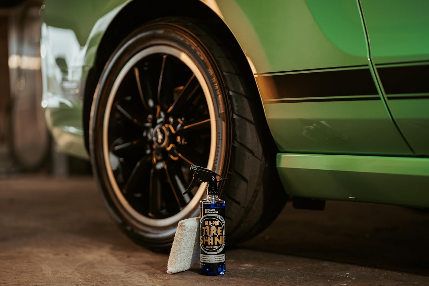 Glo-Pro Tire Shine, 128 oz, 1 Gallon, High Gloss Tire Dressing, Professional Wet Tire Dressing, Water Repellant, Long Lasting - Image 10