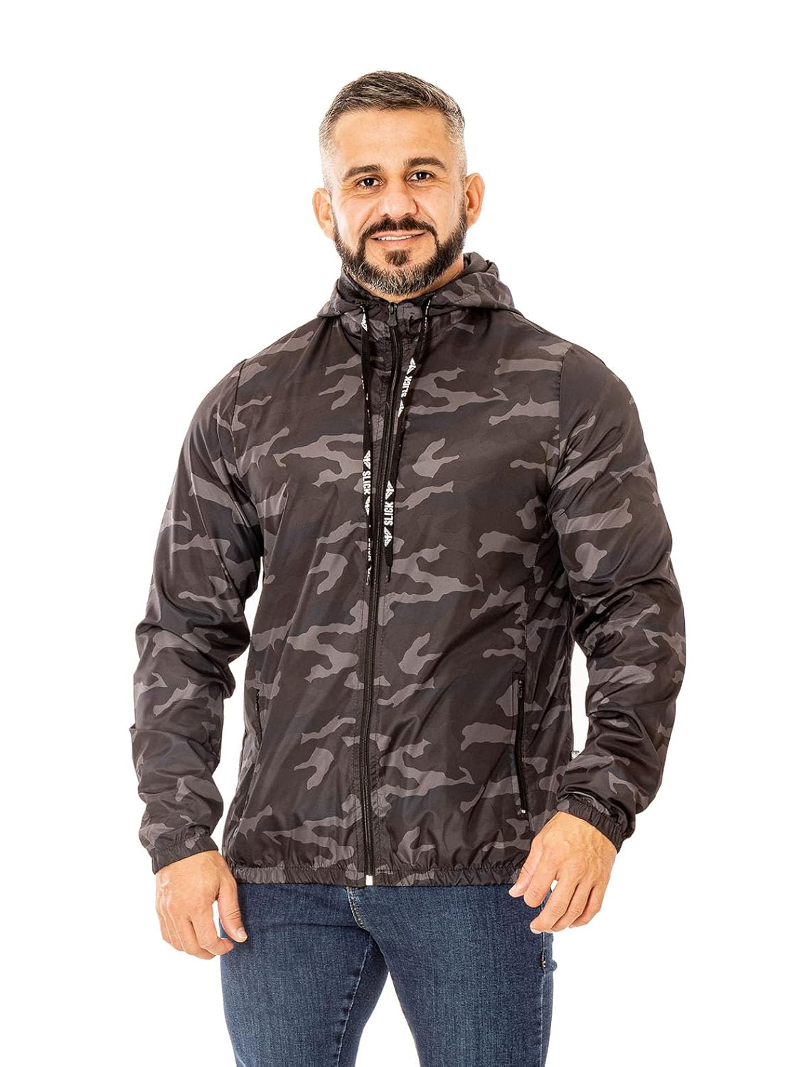 Jaqueta Masculina Corta Vento Estampada com Forro e Capuz – Esportiva, Casual, Leve e Resistente à Água – Marca SLICK – P ao EG em promoção! Veja a oferta e mais achadinhos de Jaquetas & Casacos 5 Hoje é o melhor dia para comprar Jaqueta Masculina Corta Vento Estampada com Forro e Capuz – Esportiva, Casual, Leve e Resistente à Água – Marca SLICK – P ao EG com aquele preço maroto! Promoção! Aproveite a oferta! 5