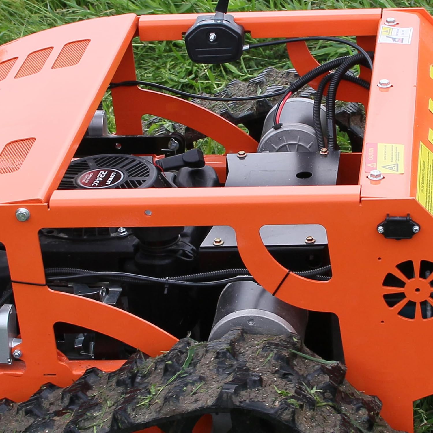 Remote Control Lawn Mower with Tracks 9HP Gas Engine, 600m Range, 21.6" Cutting Width, Adjustable Height RC Robotic Lawn Mower for Slope Climbing with Snowplow (with Snowplow)