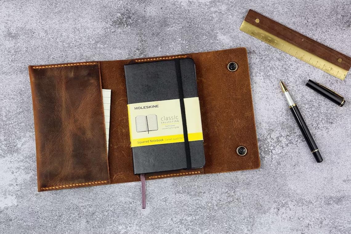 Distressed leather cover portfolio for MOLESKINE classic notebook Pocket size Gift Wrap/leather Cahier Volant Journal cover MP05SFP