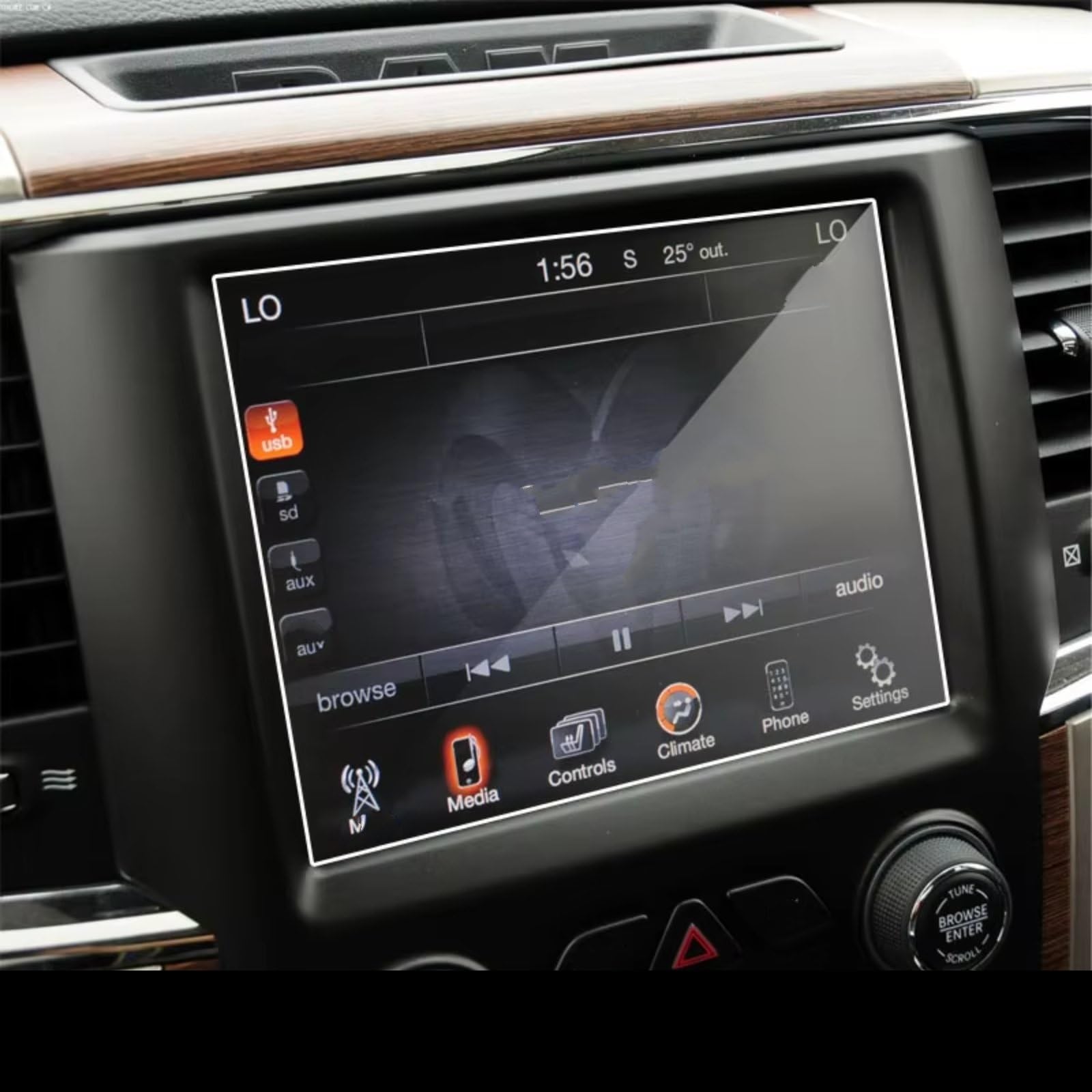 Écran de navigation Dodge Ram protégé du soleil et des rayures : verre Uconnect 8,4" - 6