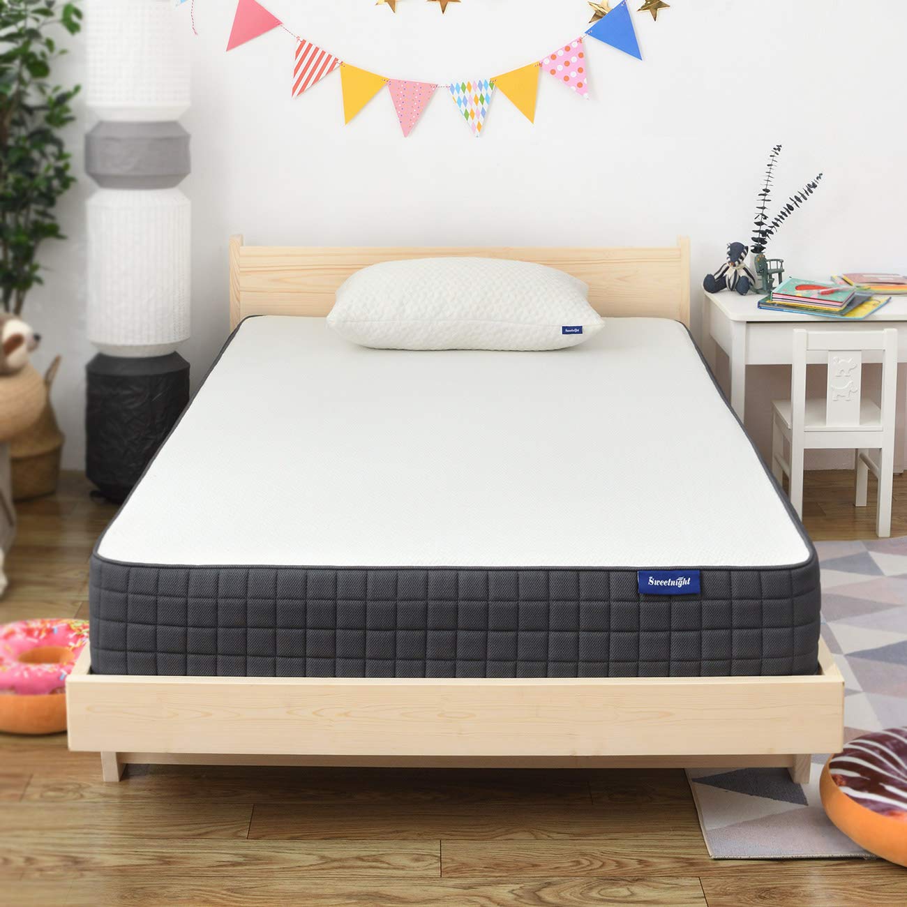 Twin Mattress- Sweetnight Breeze Twin Size Mattress, Medium Firm Memory Foam Mattress for Sleep Cool & Pressure Relief, 8 inch