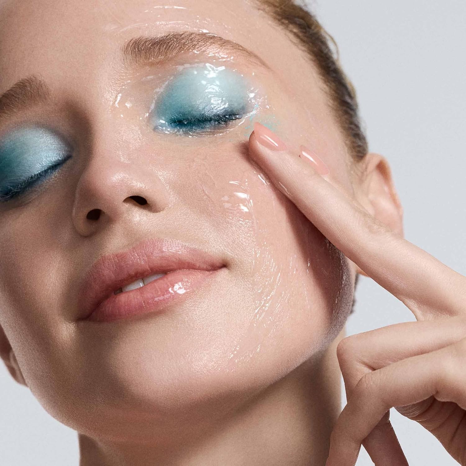 m-61 Hydraboost Cleansing Balm | Makeup Removing Cleanser Balm Melts Away Dirt, Oil, And Sunscreen. With Hyaluronic Acid, Vitamin E, Aloe Vera. Dermatologist and Allergy Tested, 4.2 Fl Oz. - Image 3