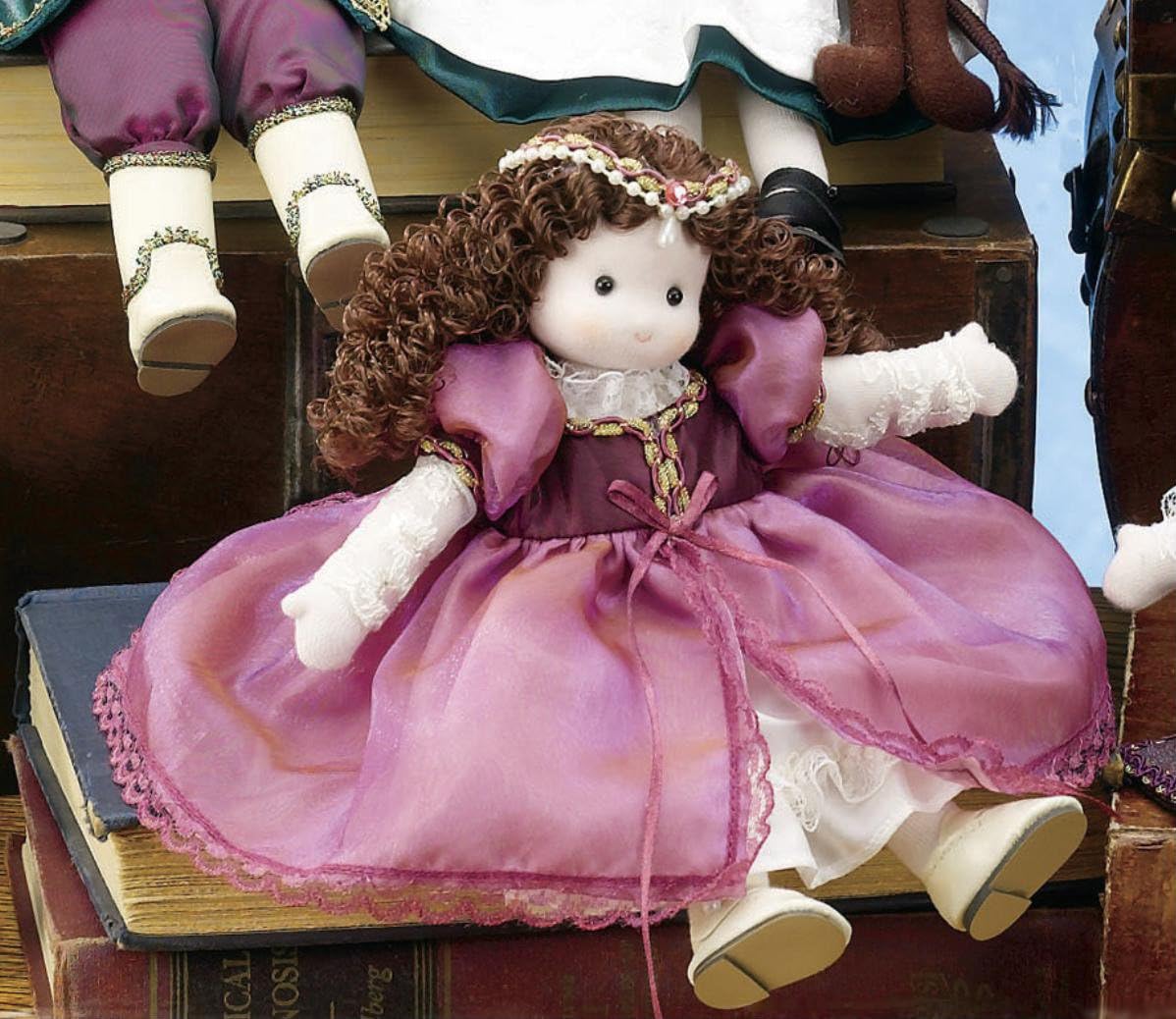 Green Tree Products Juliet Collectible Musical Doll