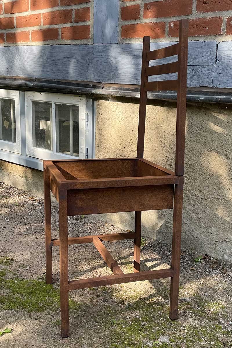 KUHEIGA Stuhl zum Bepflanzen aus Metall,H: 90cm, Edelrost Stuhl Garten, Pflanzstuhl Garten Metall