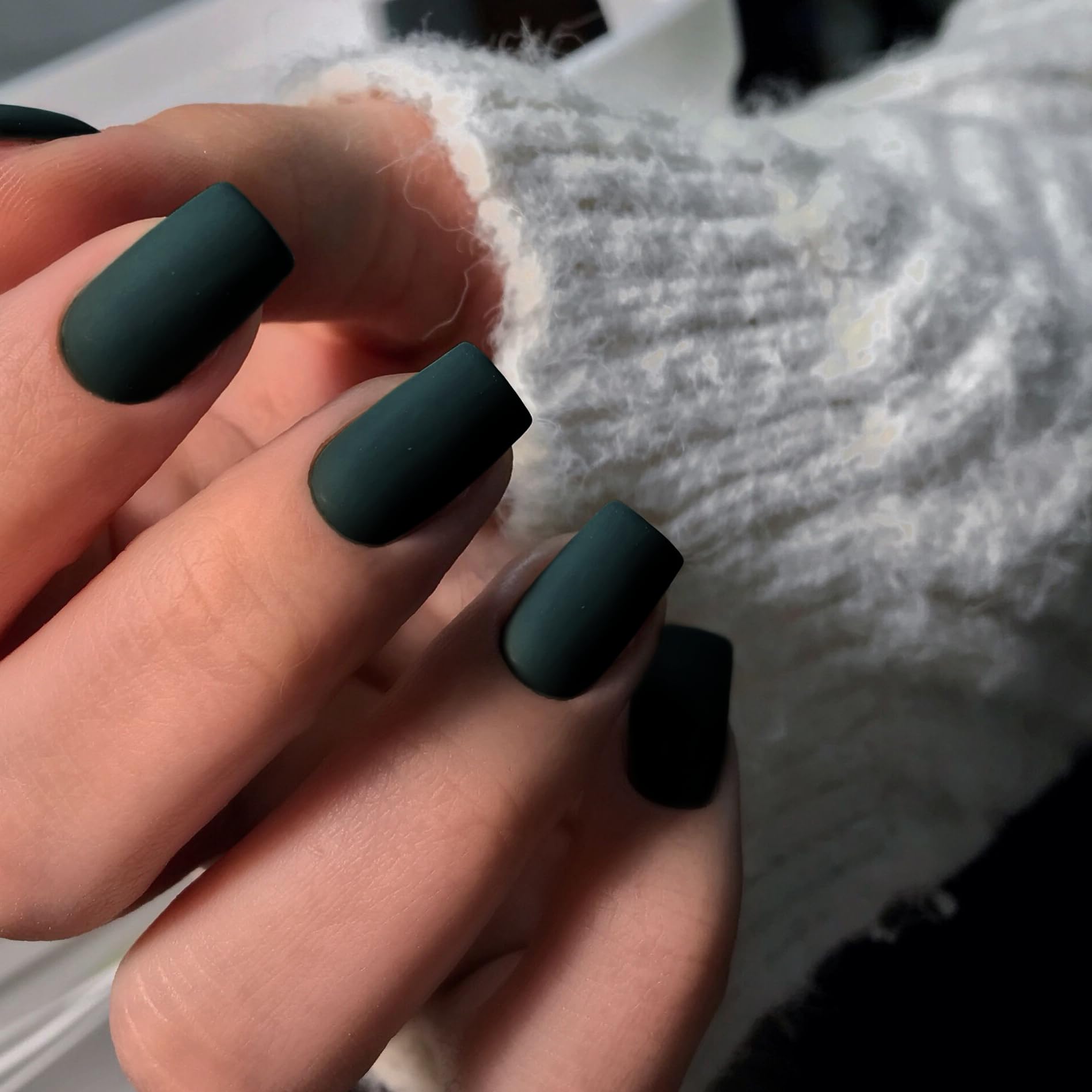 SXVME Matte Dark Green Press on Nails Medium Short Square, Short False Nails Coffin, Solid Forest Green Fake Nails Set