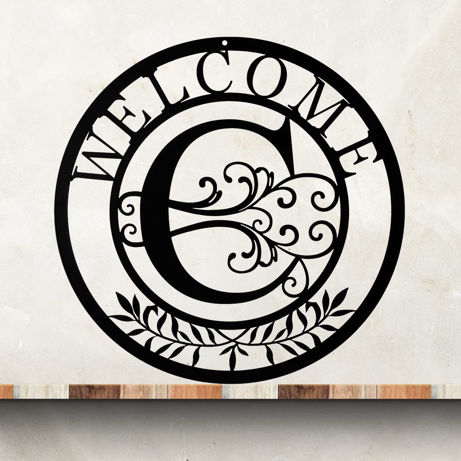 CINPIUK Initial Welcome Sign, 12 Inch Metal Monogrammed Sign Farmhouse Front Door Porch Sign Wall Art Decor, Monogram Gift Rustic Welcome Wreath