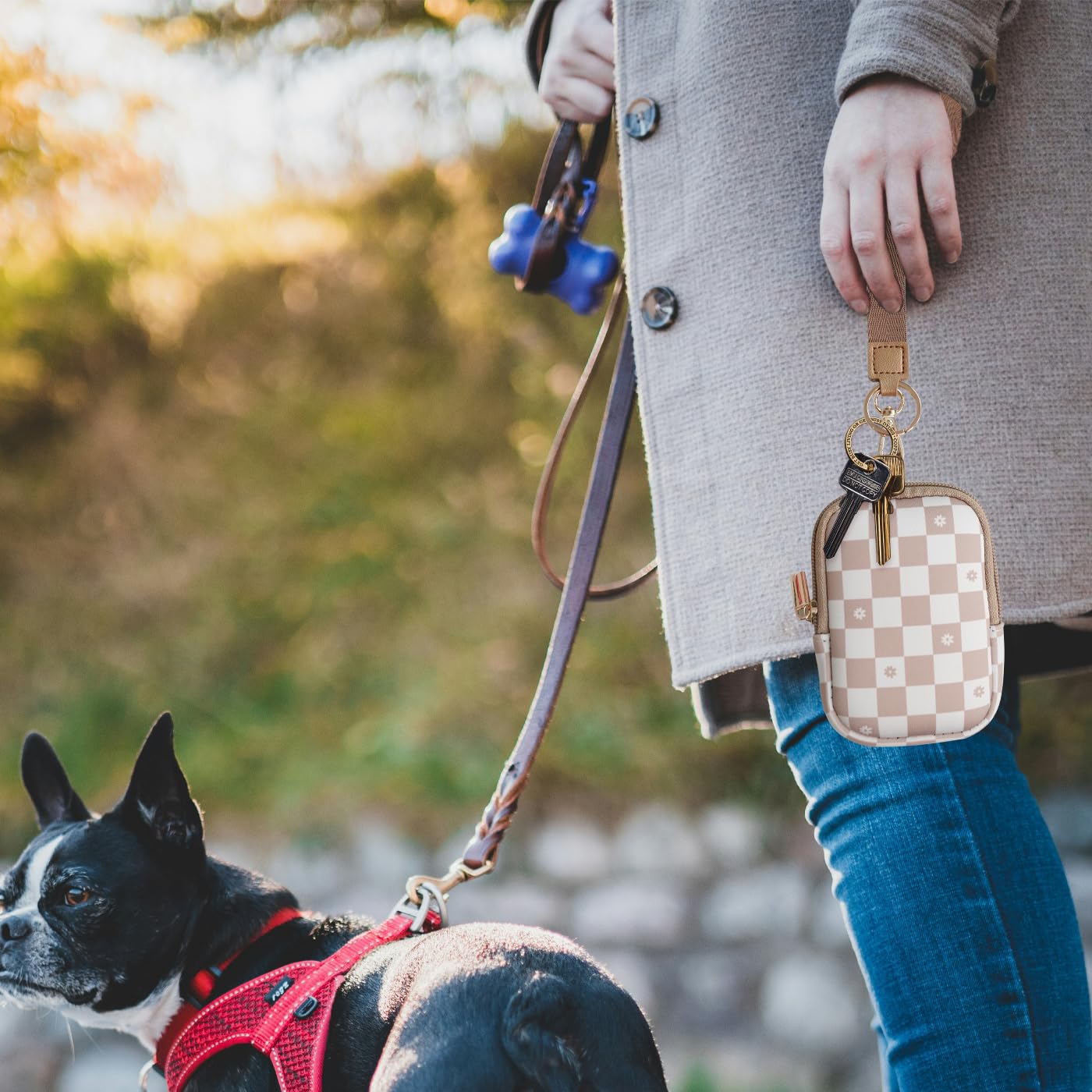 Hand Sanitizer Spray Case, Compatible with Touchland Hand Sanitizer Power Mist & Glow Mist 1 FL OZ/30 mL, Sanitizer Holder with Keychain for Travel Size, Makeup Bag for Women Gift (Floral Checkers) - Image 6